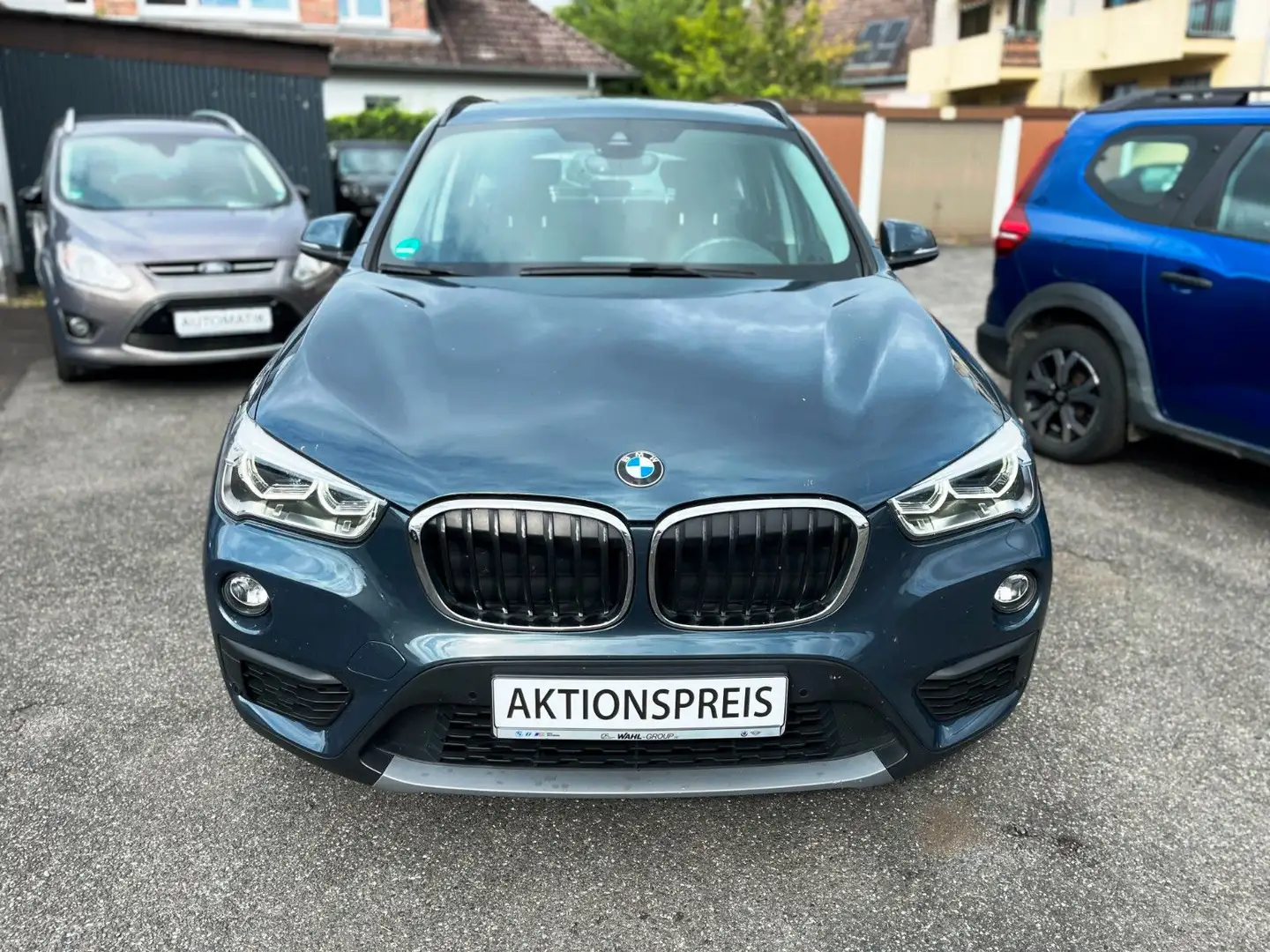 BMW X1 xDrive 18 d Advantage*1.Hd*Pano*Navi*gepflegt Grau - 2
