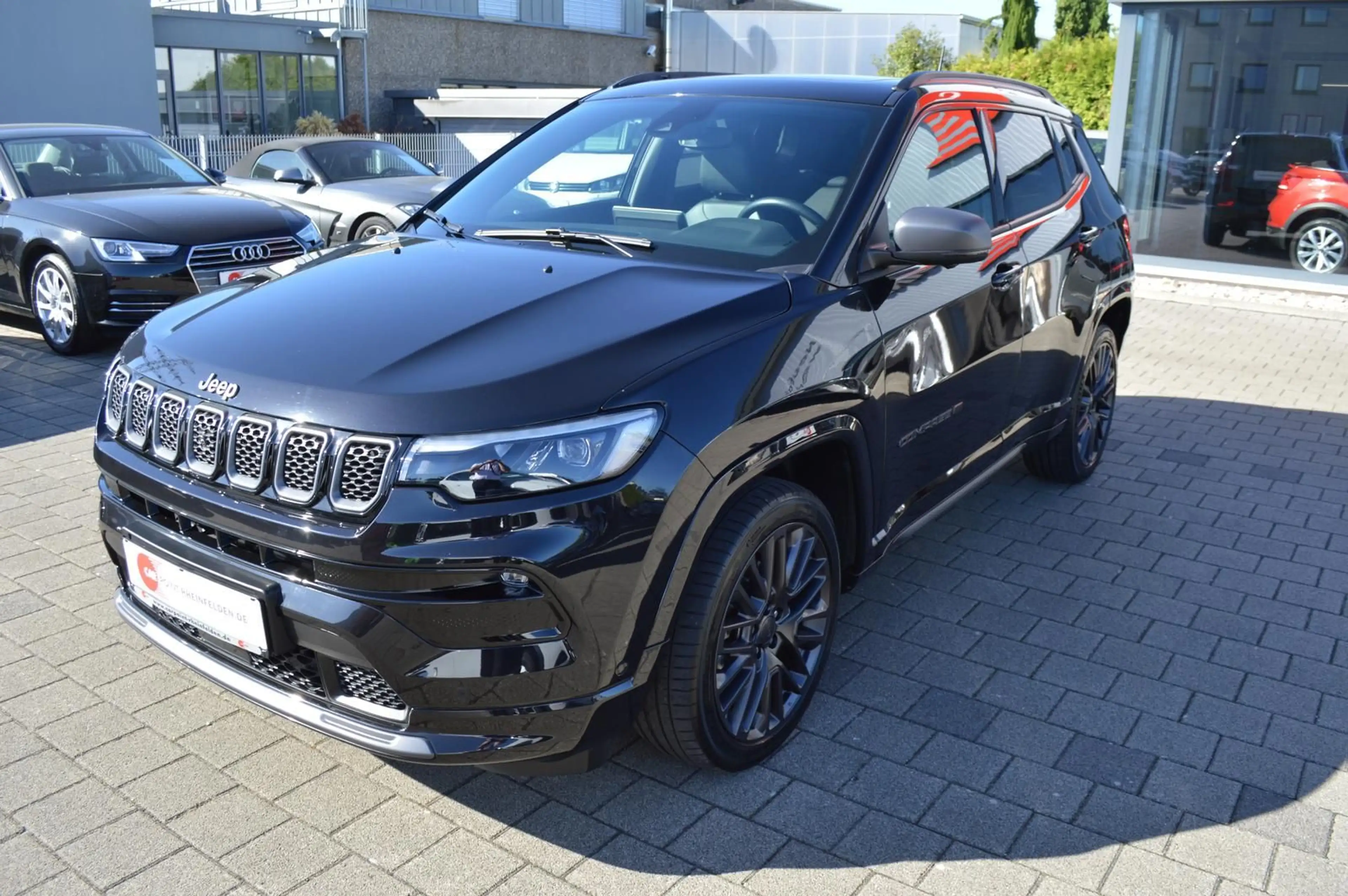 Jeep Compass 80th Anniv.*360°*LED*Leder*Pano*Mem*Virt — photo 2