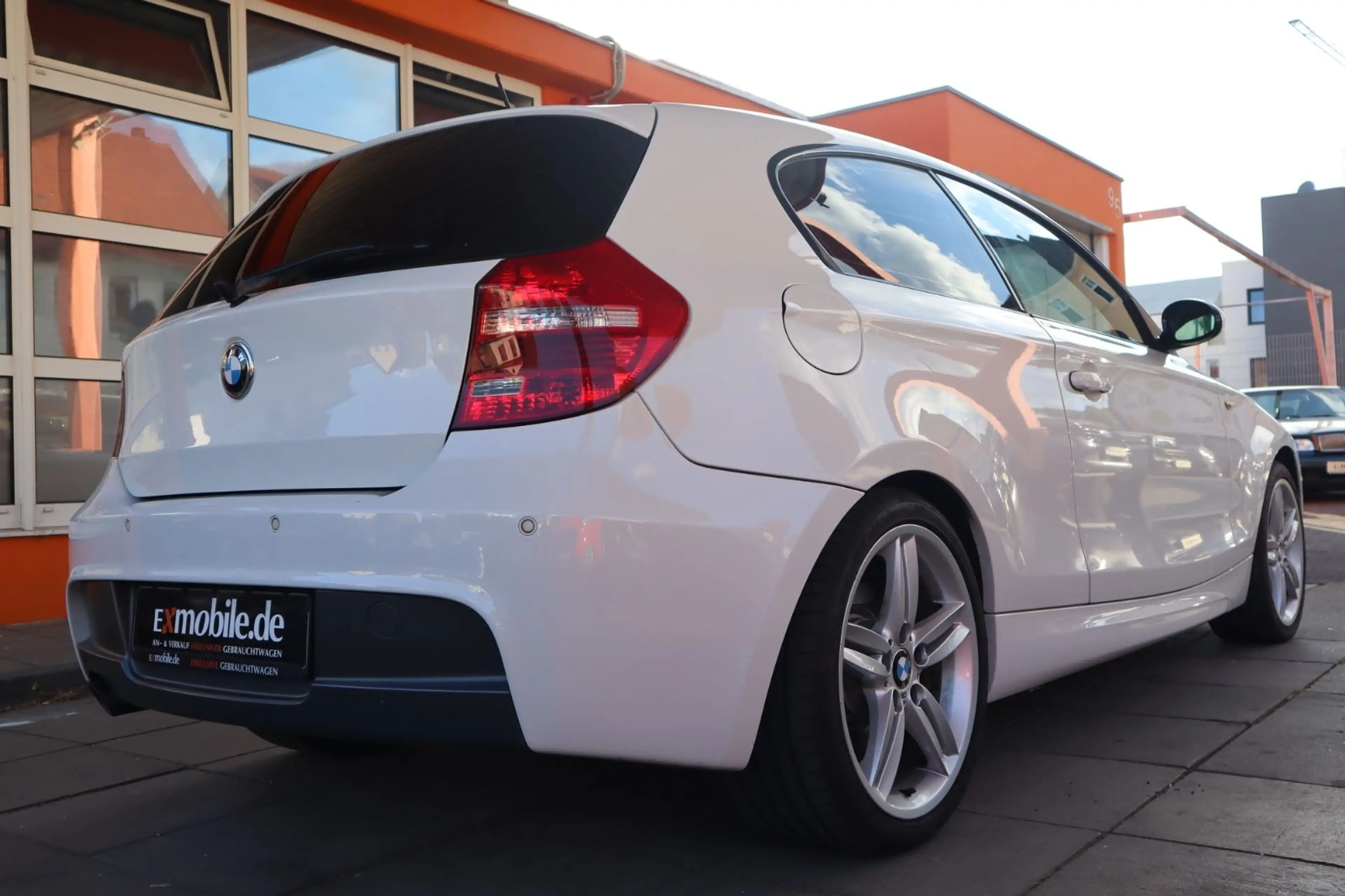 BMW 120 d* M-SPORTPAKET* HU NEU* SCHECKHEFT* LEDER* — photo 10
