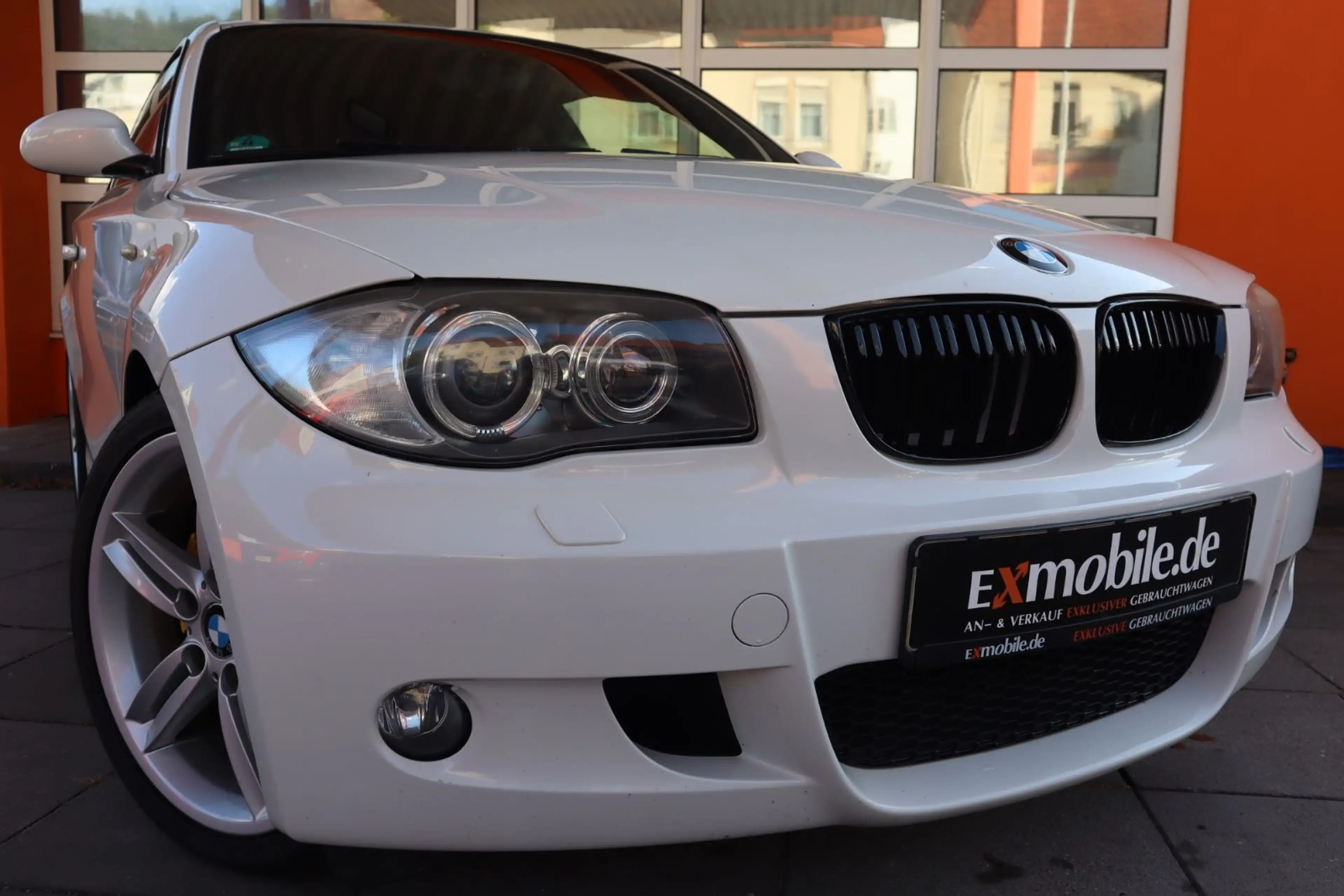 BMW 120 d* M-SPORTPAKET* HU NEU* SCHECKHEFT* LEDER*