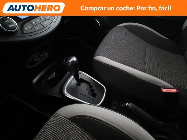 Toyota Yaris Híbrido HSD 1.5 Feel! 20 Aniversario 2019, foto 29