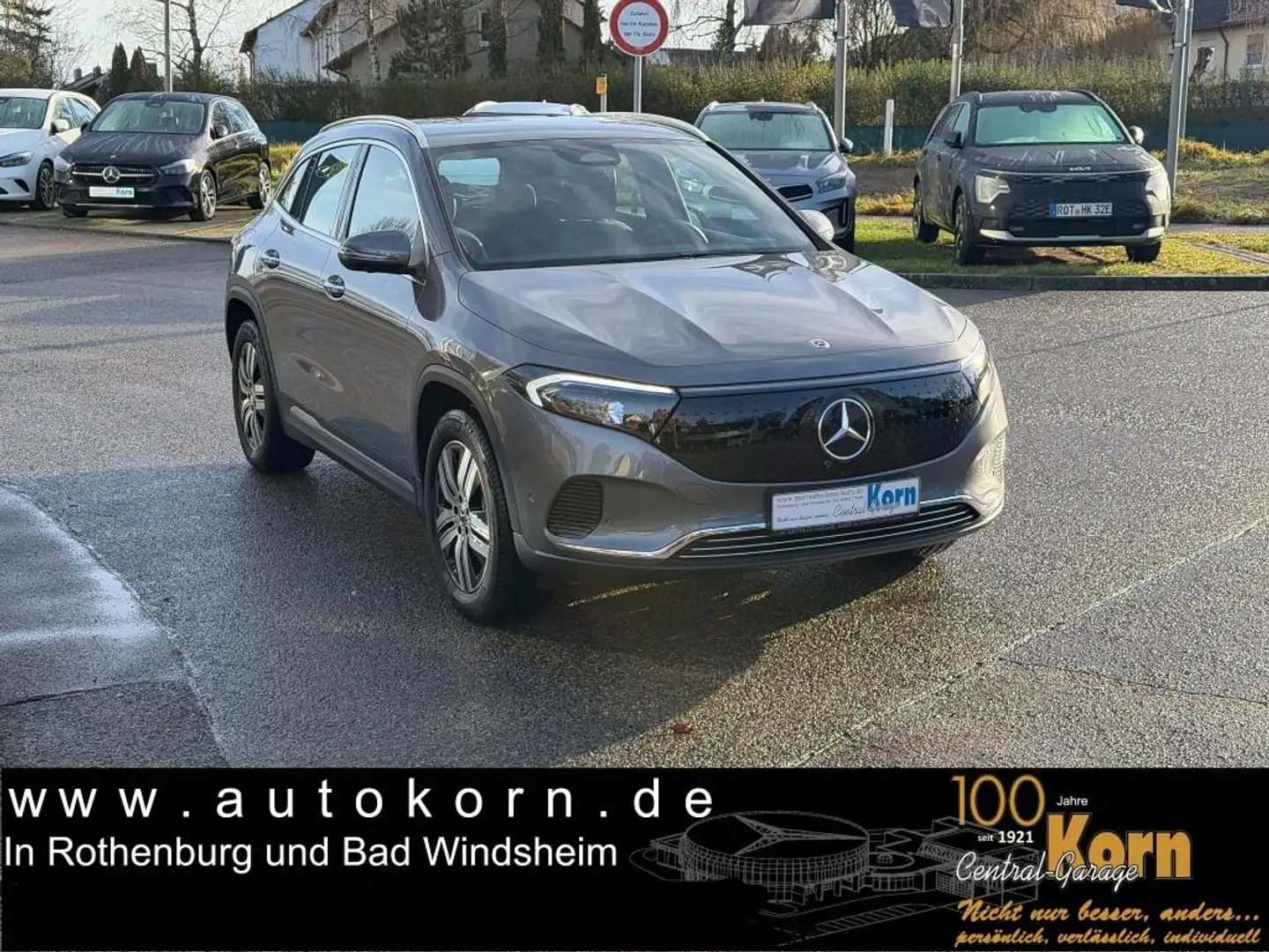 Mercedes-Benz EQA 300 Progressive 4M ACC 360 Memory Winter+M&S Gri - 2