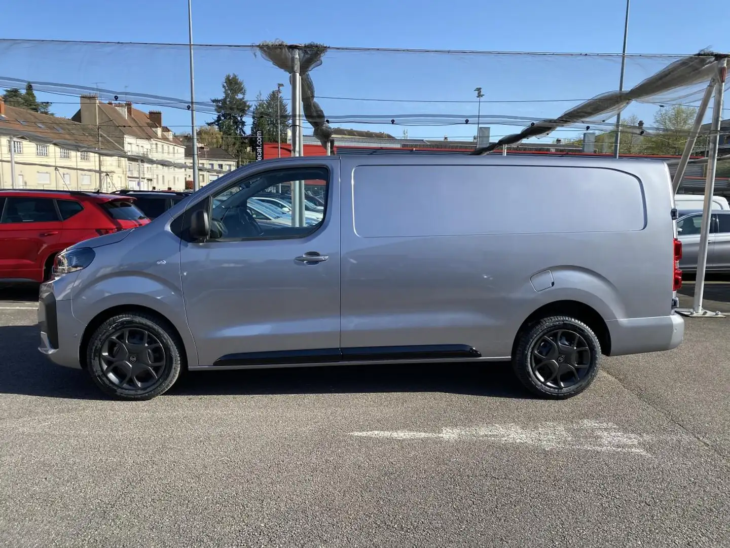 Citroen Jumpy FOURGON TAILLE XL 2.0 BLUEHDI 180 EAT8 PACK CONFOR Gris - 2