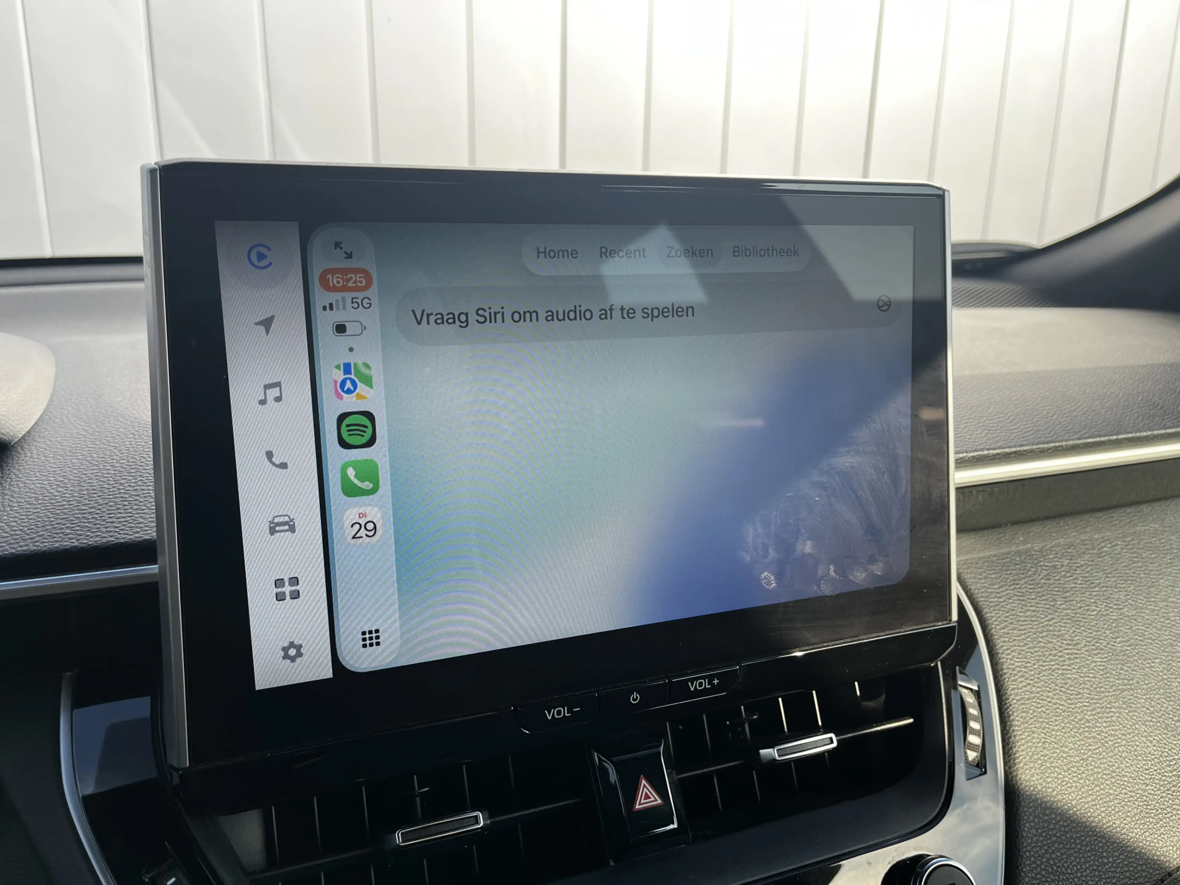 Toyota Corolla Cross Hybrid 140 Business Limited Carplay Parkeer en Dod — photo 18