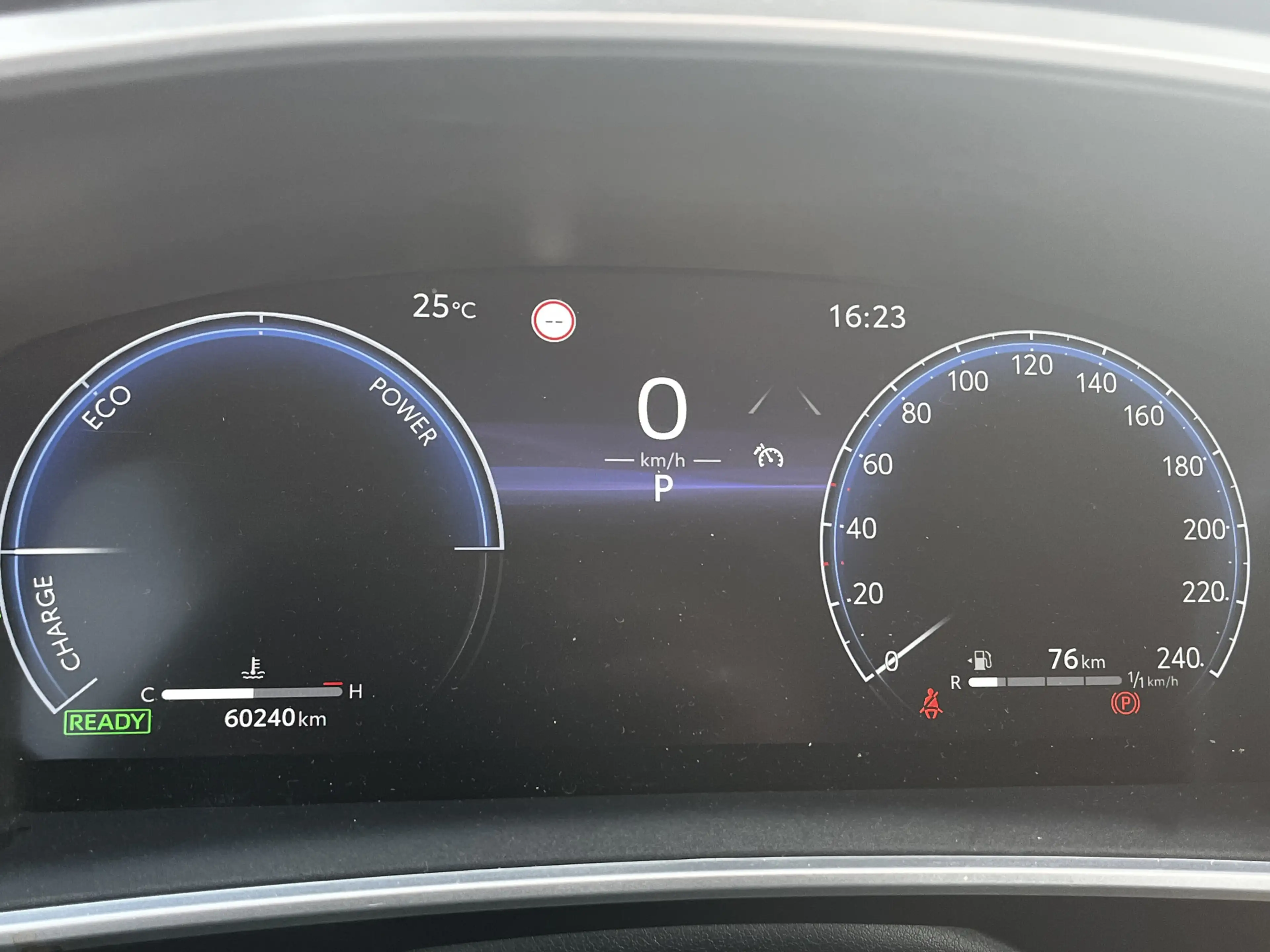 Toyota Corolla Cross Hybrid 140 Business Limited Carplay Parkeer en Dod — photo 13