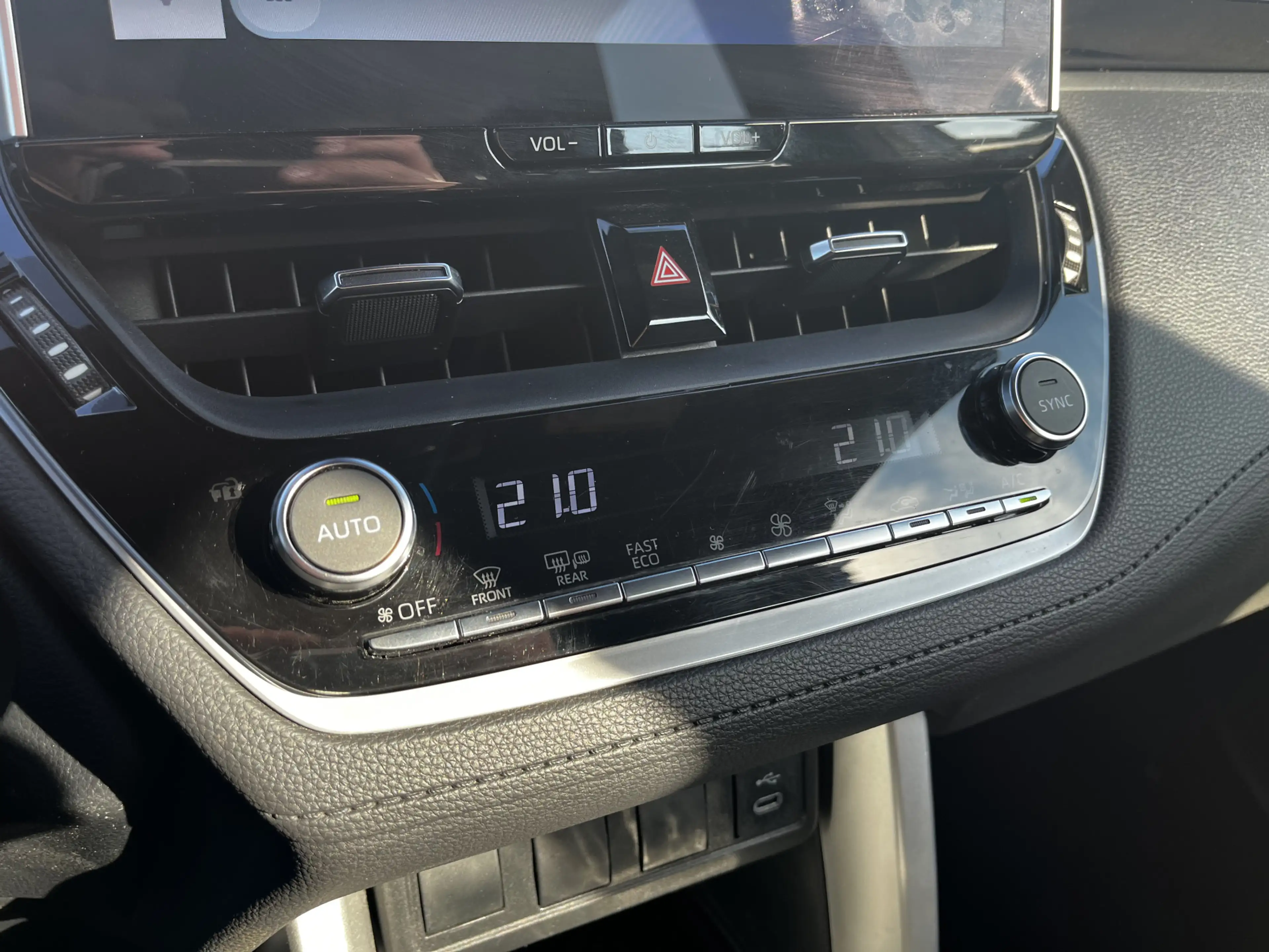 Toyota Corolla Cross Hybrid 140 Business Limited Carplay Parkeer en Dod — photo 19