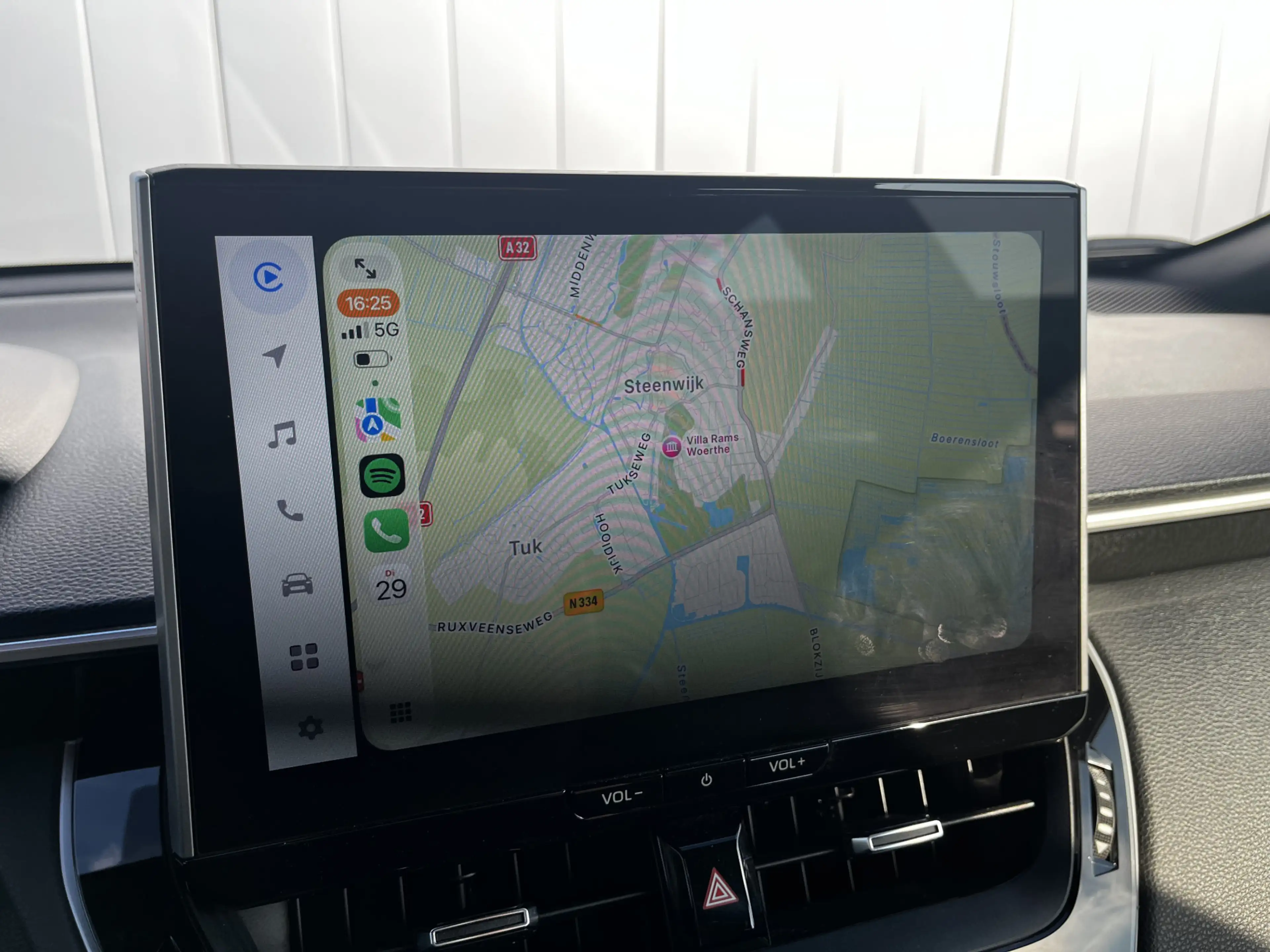 Toyota Corolla Cross Hybrid 140 Business Limited Carplay Parkeer en Dod — photo 17