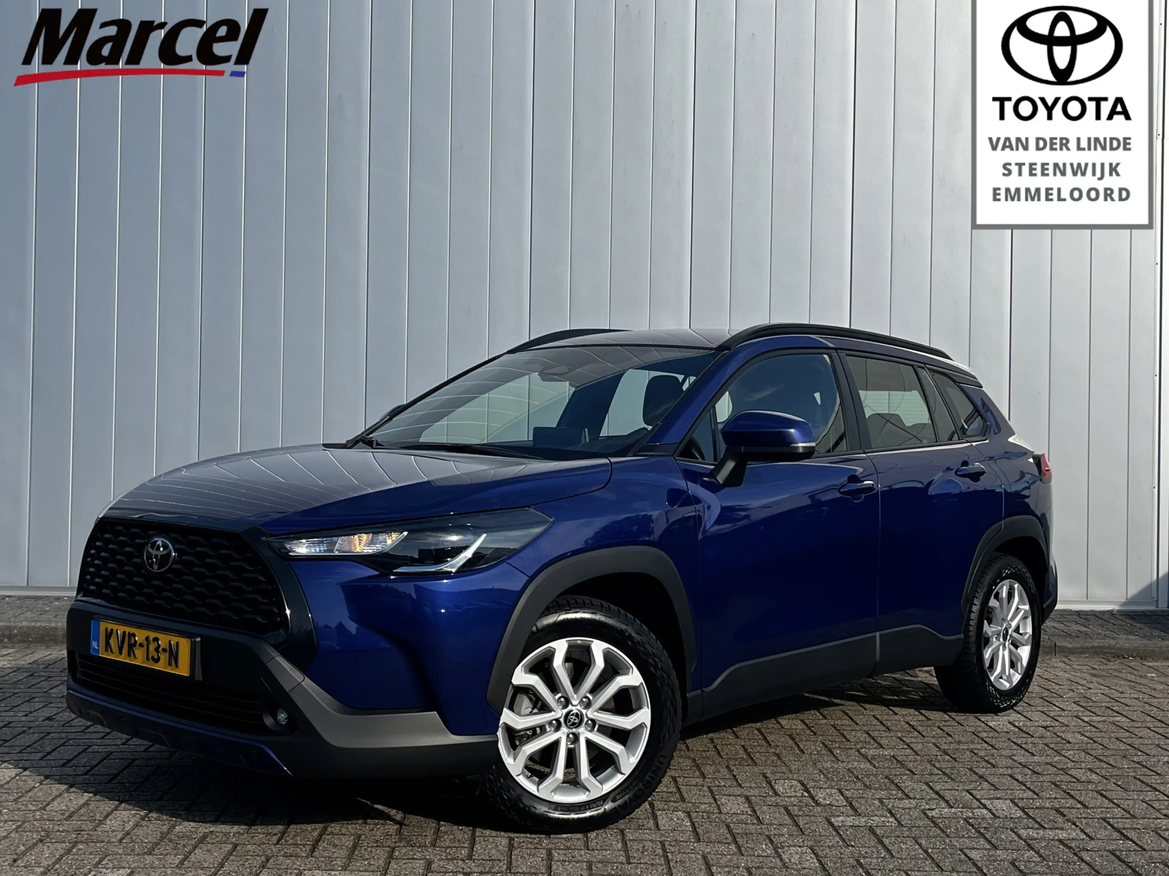 Toyota Corolla Cross Hybrid 140 Business Limited Carplay Parkeer en Dod