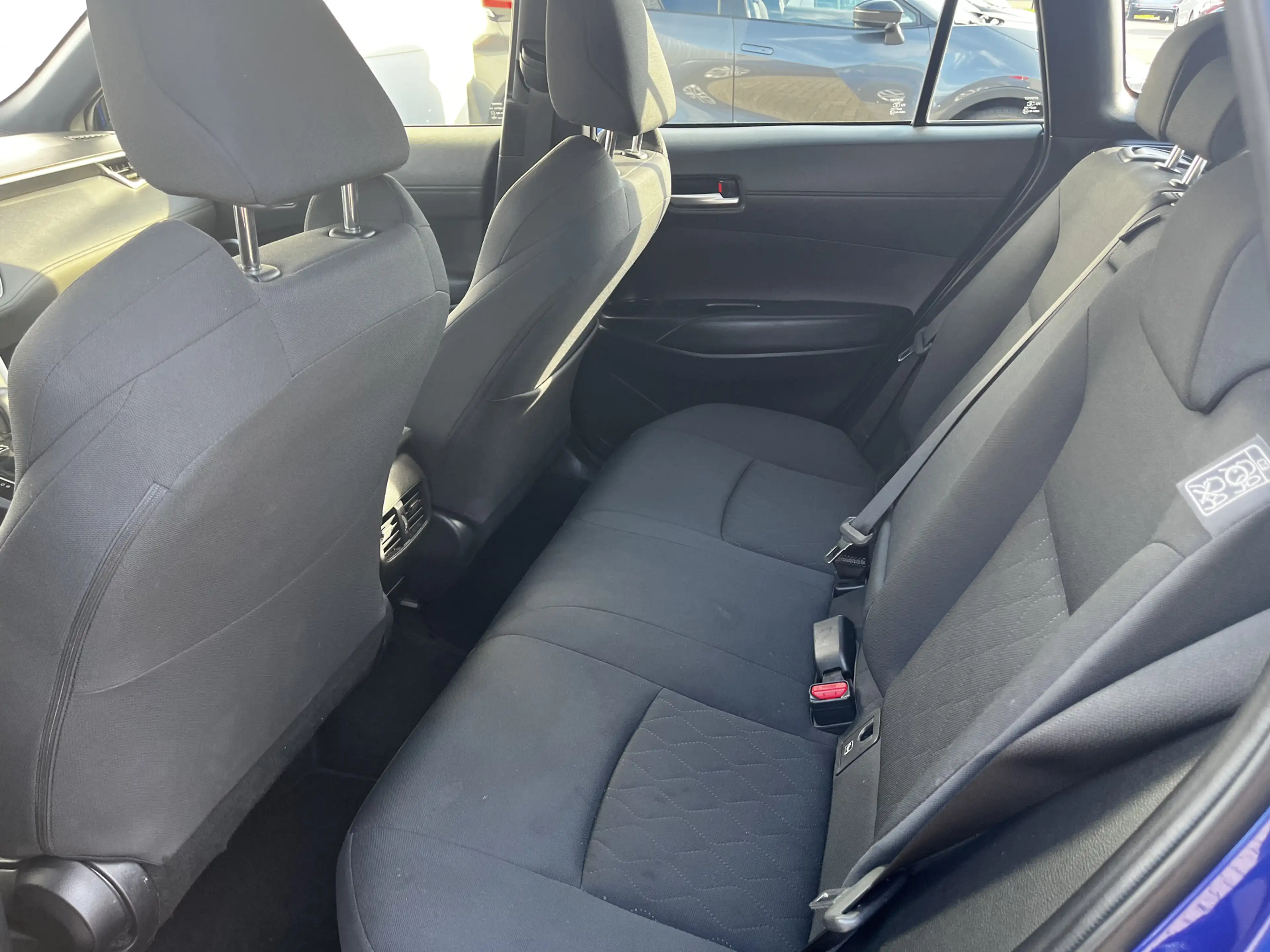 Toyota Corolla Cross Hybrid 140 Business Limited Carplay Parkeer en Dod — photo 8