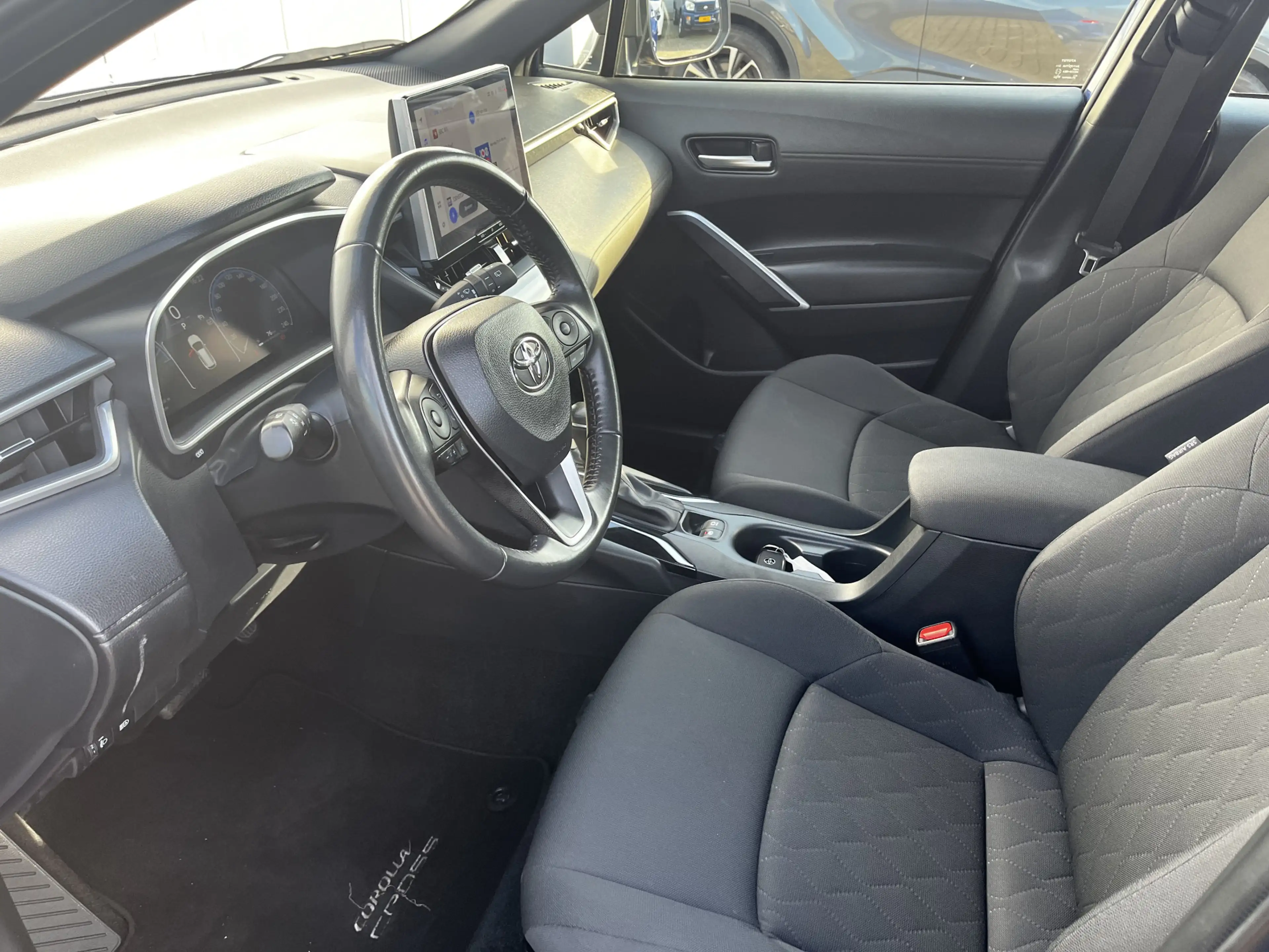 Toyota Corolla Cross Hybrid 140 Business Limited Carplay Parkeer en Dod — photo 7