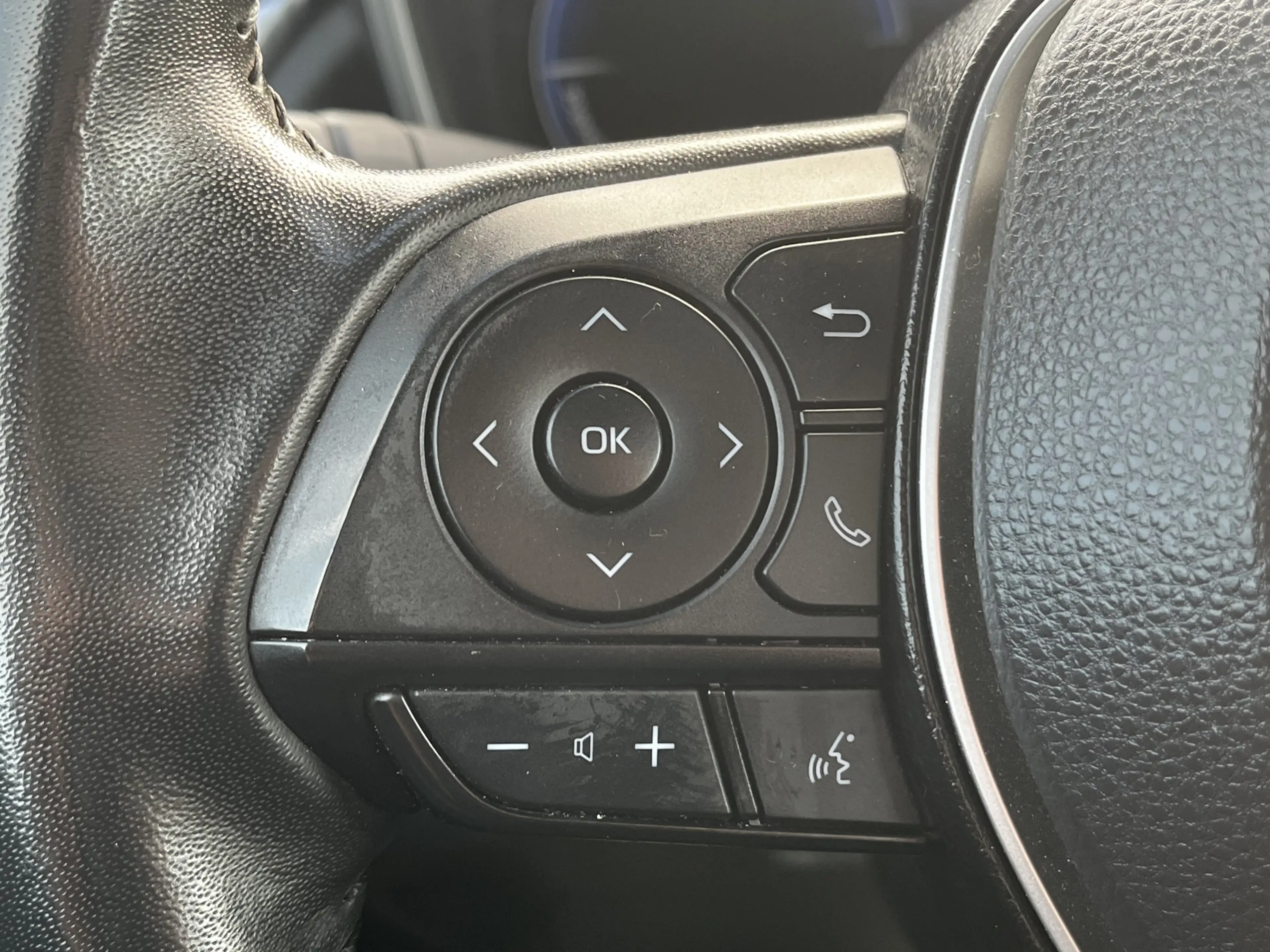 Toyota Corolla Cross Hybrid 140 Business Limited Carplay Parkeer en Dod — photo 24