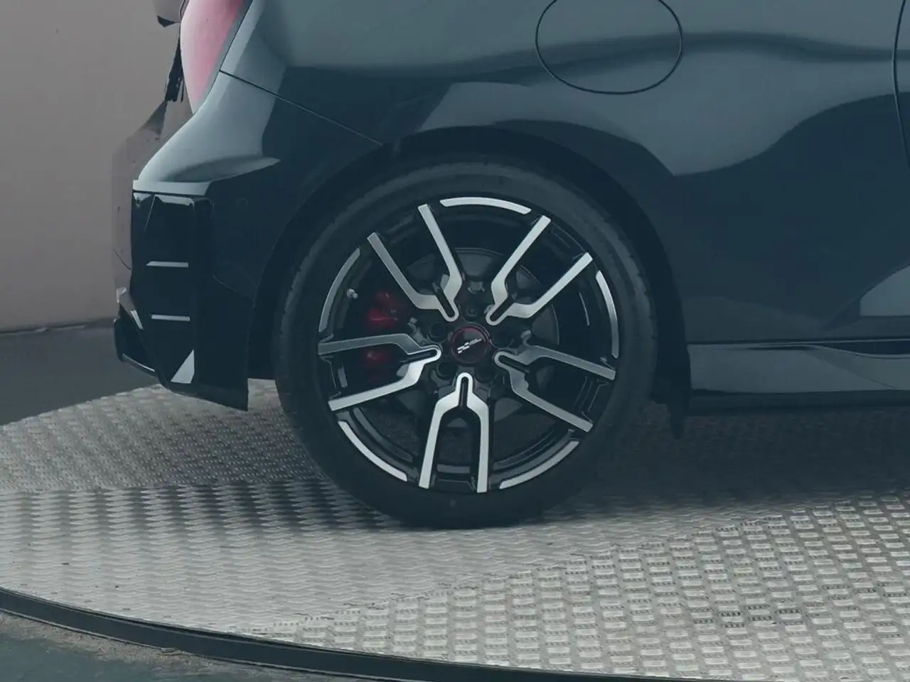 MINI John Cooper Works E JCW Electric L 16