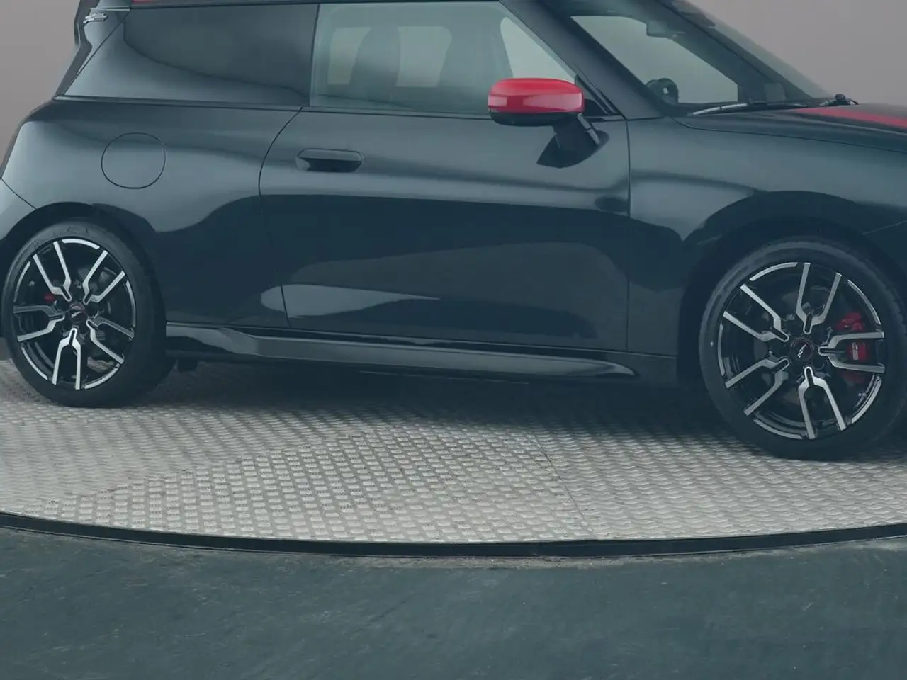 MINI John Cooper Works E JCW Electric L 19