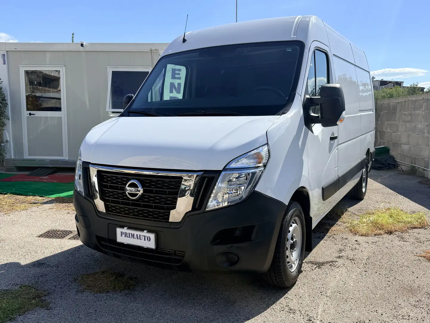 Nissan Interstar TEKNA Bianco - 1