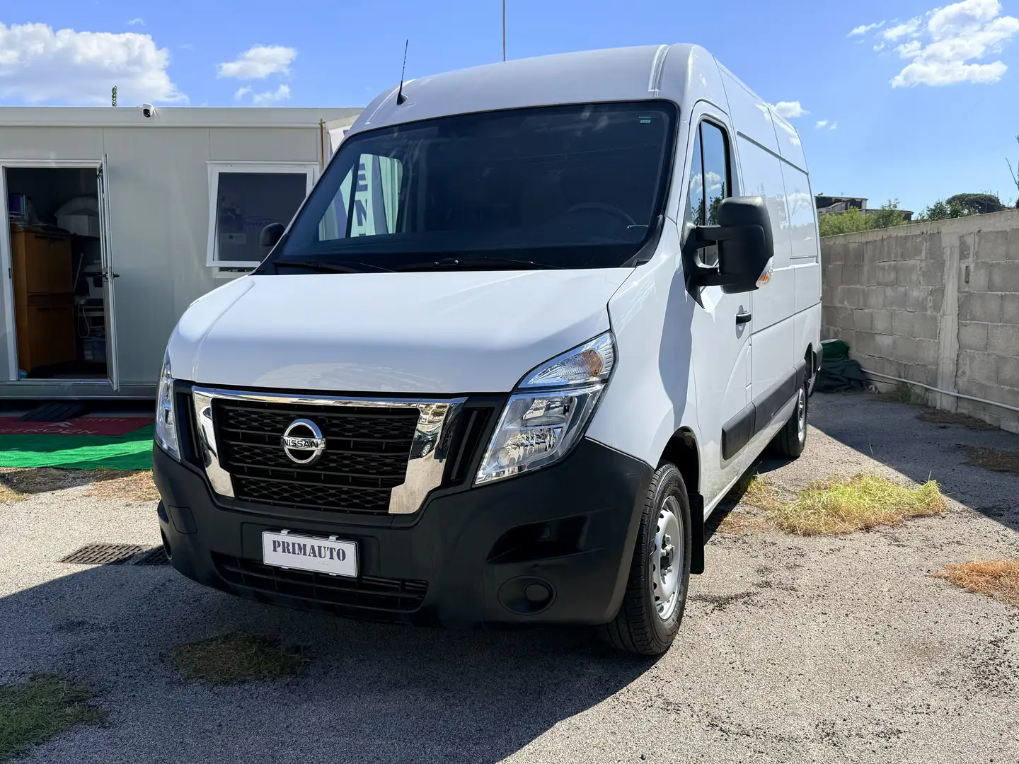 Nissan Interstar TEKNA Bianco - 2