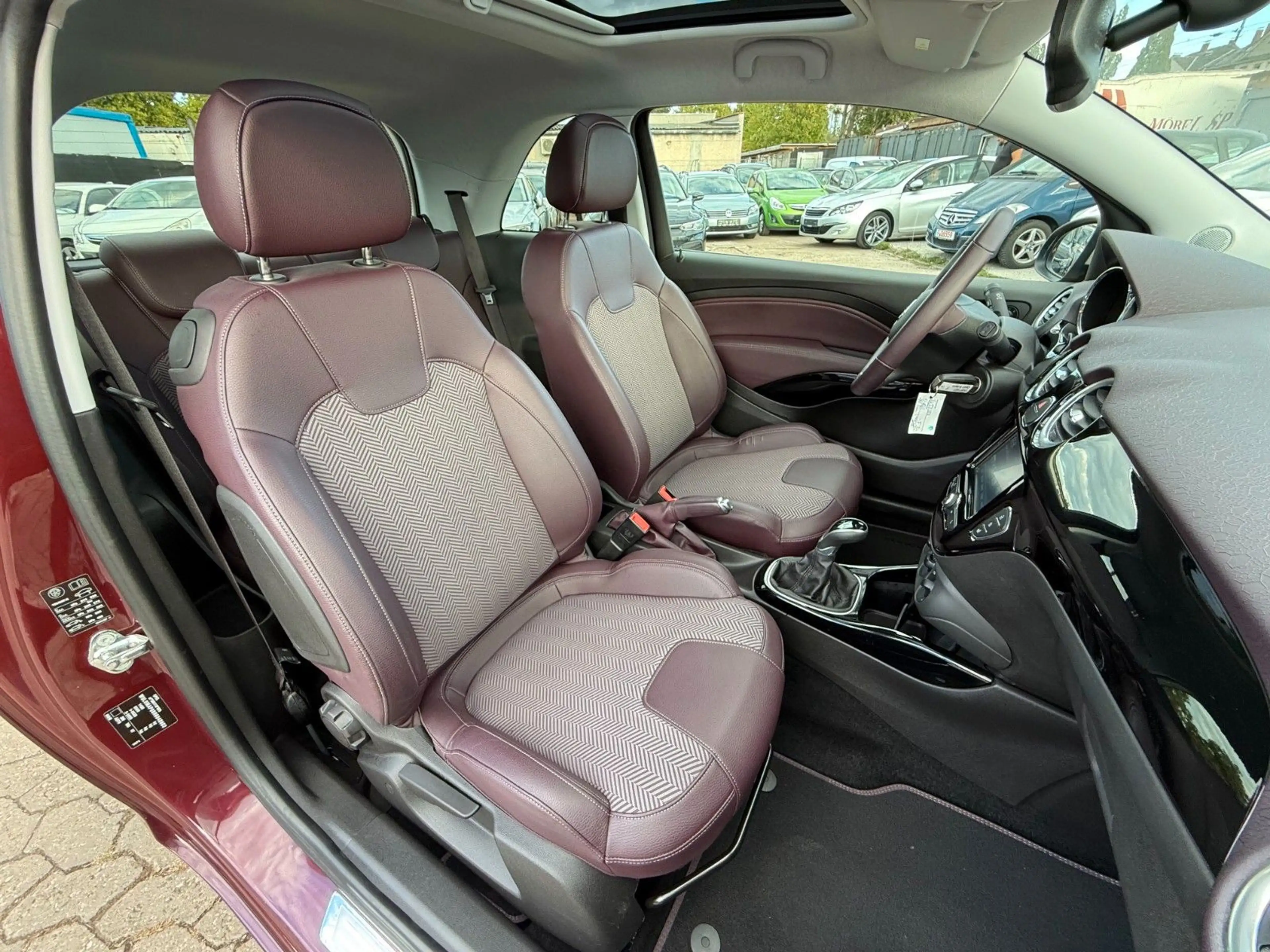 Opel Adam ADAM SONDERMODELL / AUTOMATIK / PANORAMA /KLIMA — photo 11