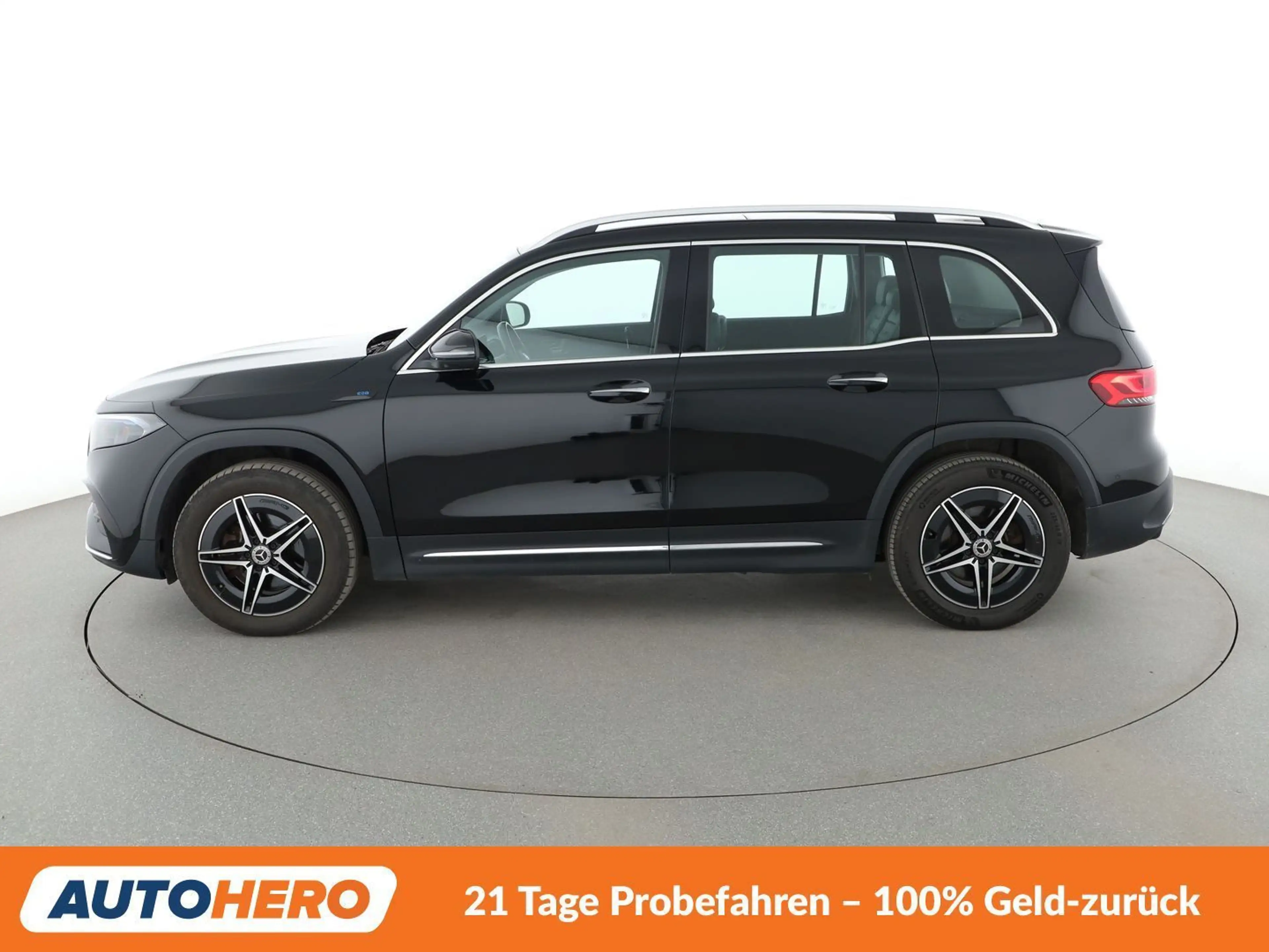 Mercedes-Benz EQB 300 300 4Matic AMG Line Aut.*NAV*TEMP*360CAM*PDC*SHZ* — photo 3