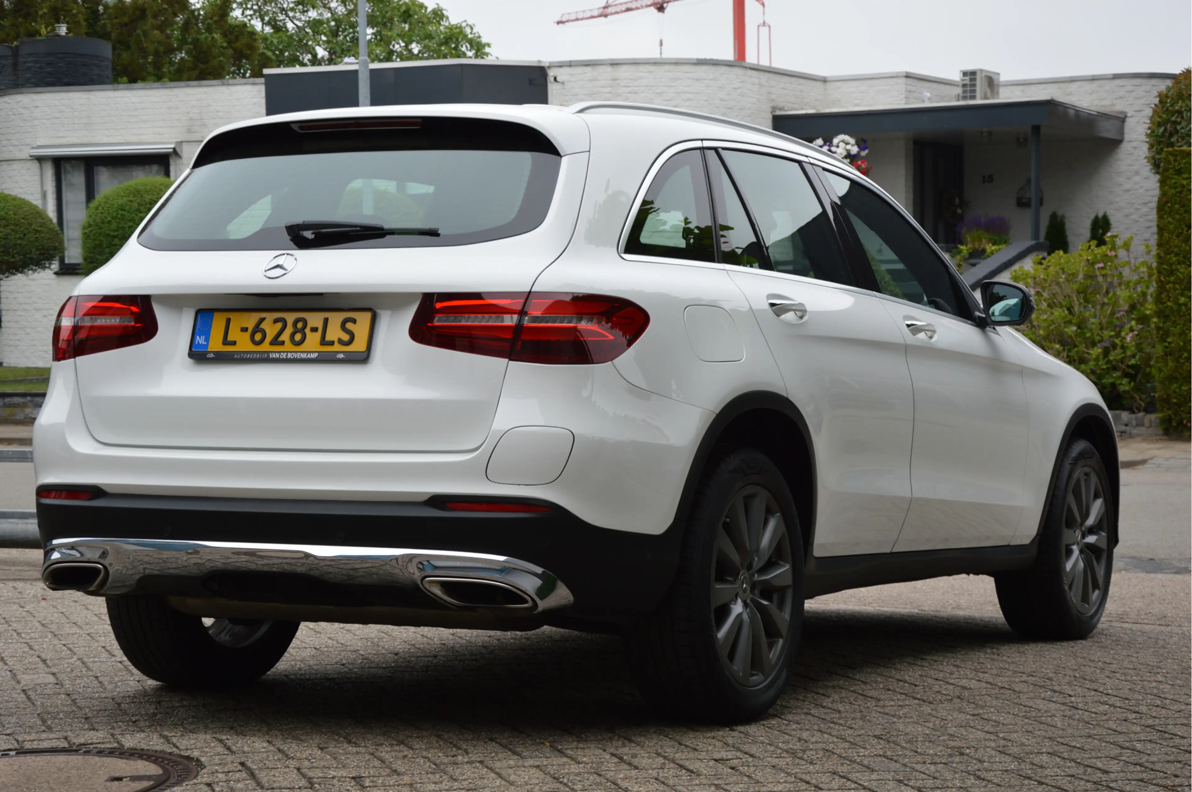 Mercedes-Benz GLC 350 350e 4MATIC Premium Plus LEDER | MEMORY | KEYLESS — photo 3