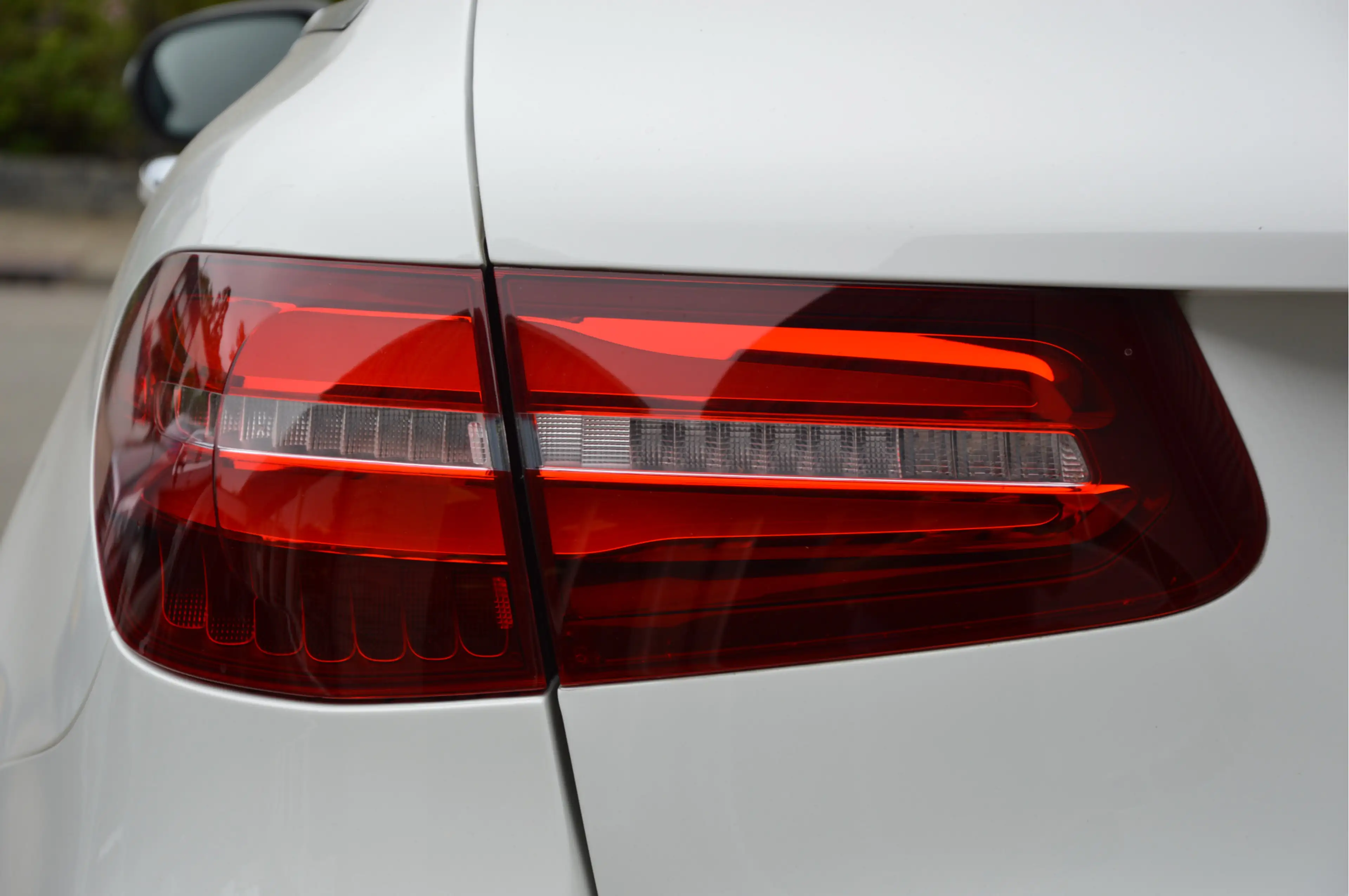 Mercedes-Benz GLC 350 350e 4MATIC Premium Plus LEDER | MEMORY | KEYLESS — photo 41