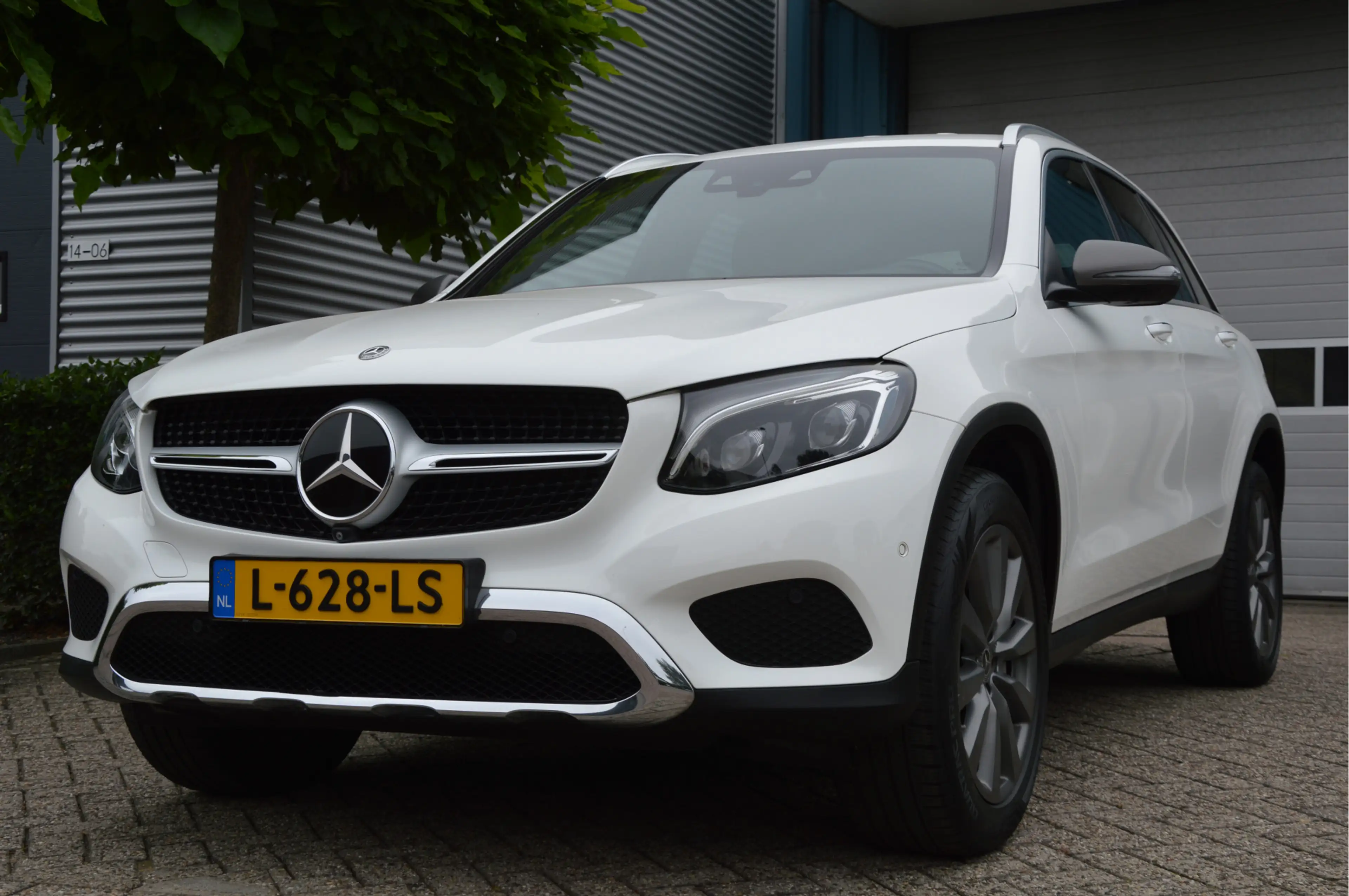 Mercedes-Benz GLC 350 350e 4MATIC Premium Plus LEDER | MEMORY | KEYLESS — photo 7