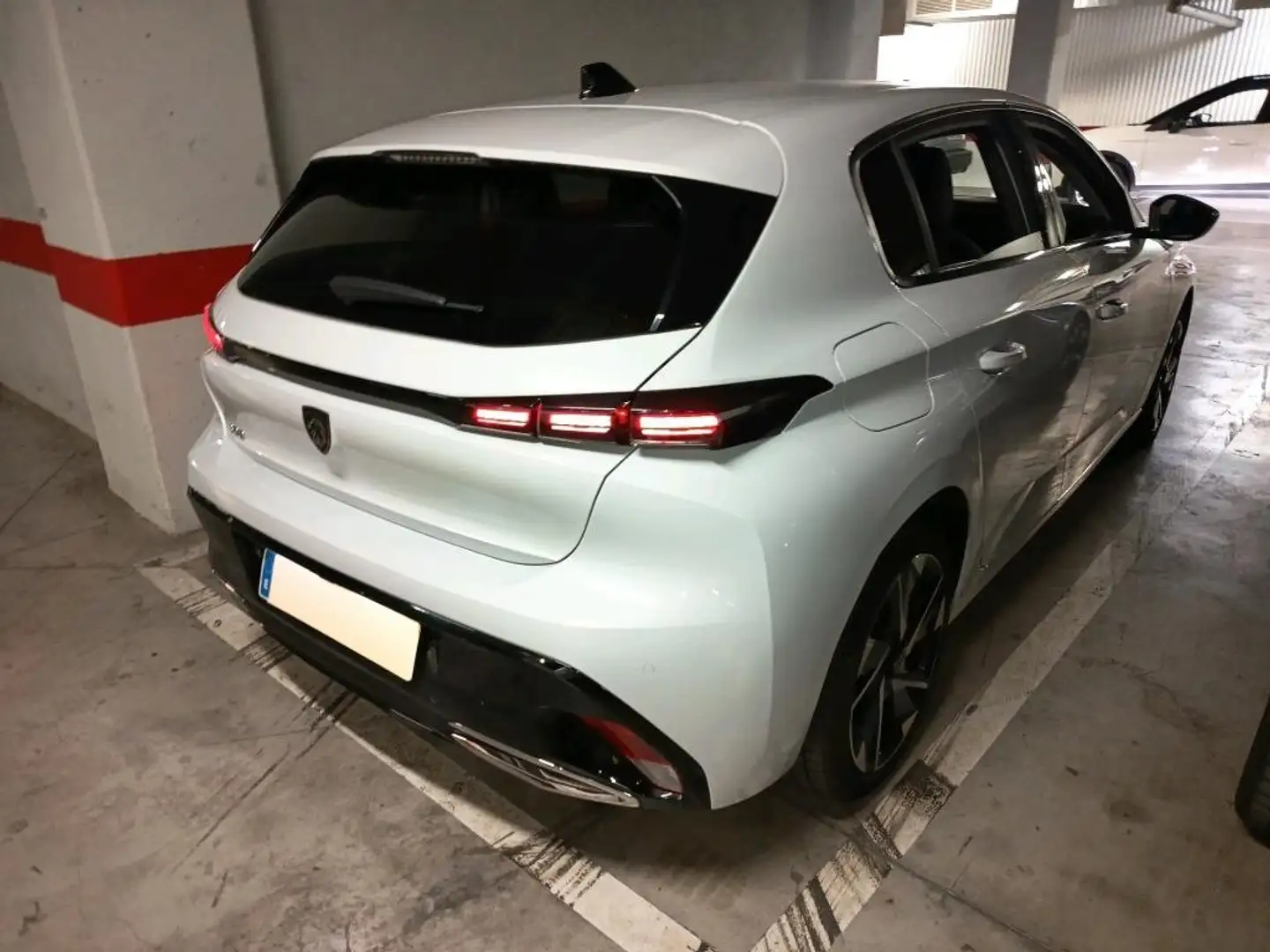 Peugeot 308 5P Allure Hybrid MHEV 145 eDCS6 - 2