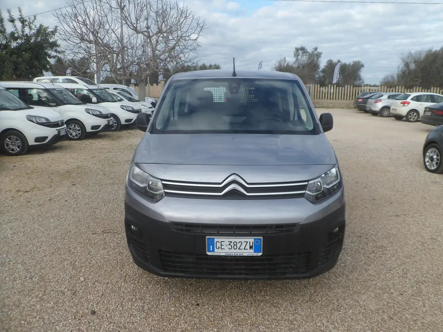 Citroen Berlingo 5 posti autocarro Gris - 2
