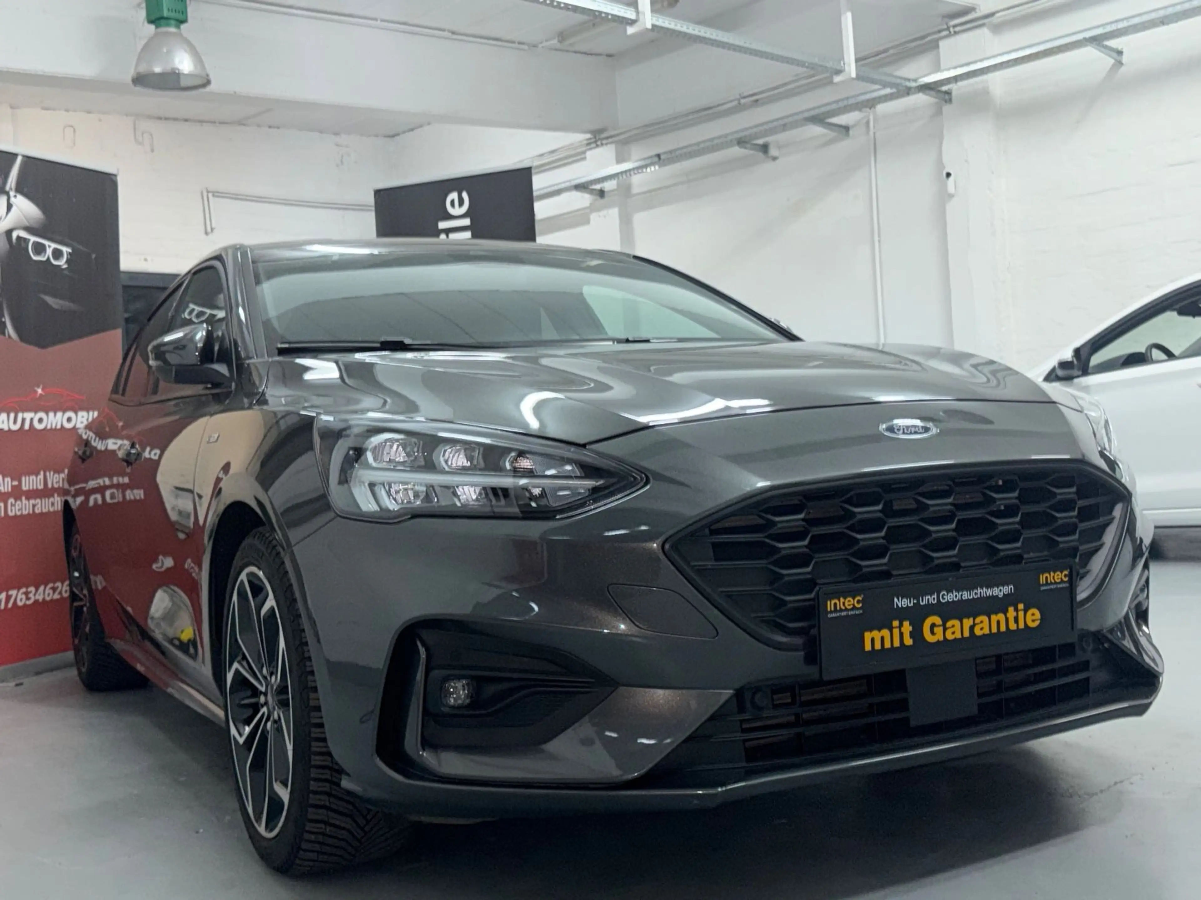 Ford Focus ST Line Automatik Mod.2020 Vollaussta.AHK — photo 5