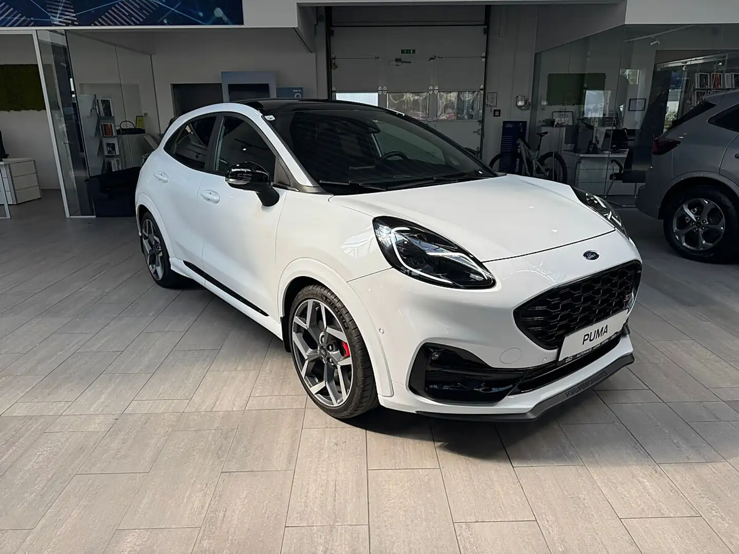 Ford Puma 1,5 EcoBoost ST-X // Schiebedach // Anhängerkup... Weiß - 1