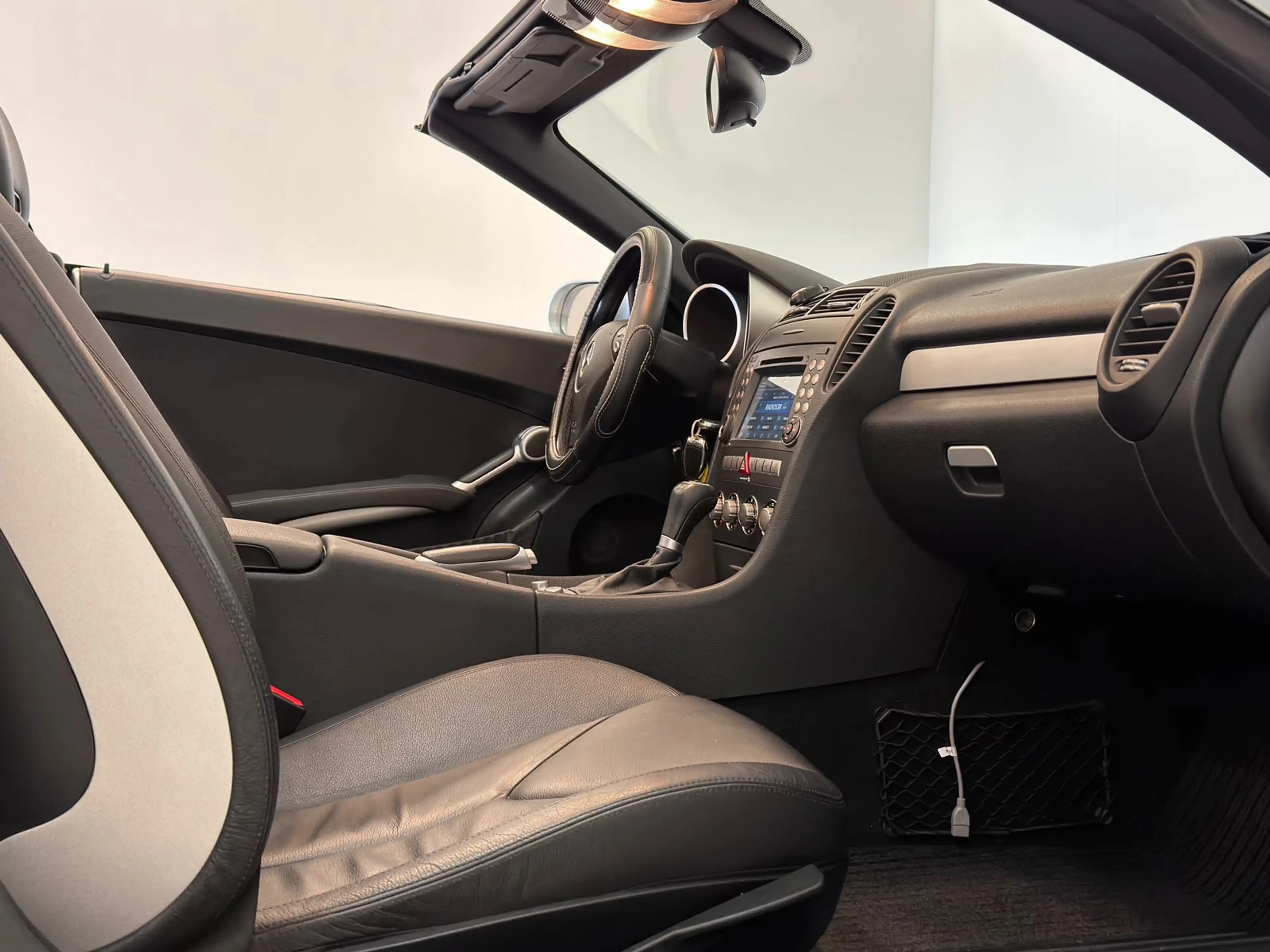 Mercedes-Benz SLK 200 K. / Automaat / Airscarf / Stoelverwarming — photo 7