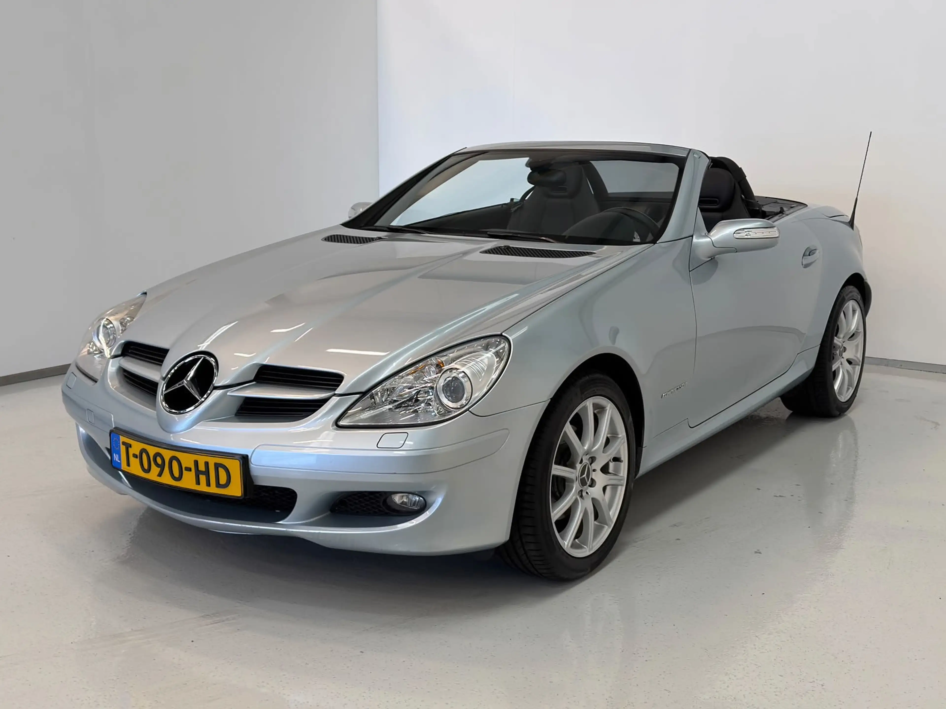 Mercedes-Benz SLK 200 K. / Automaat / Airscarf / Stoelverwarming — photo 3