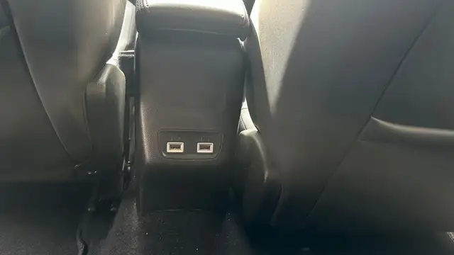 Peugeot 2008 view 5