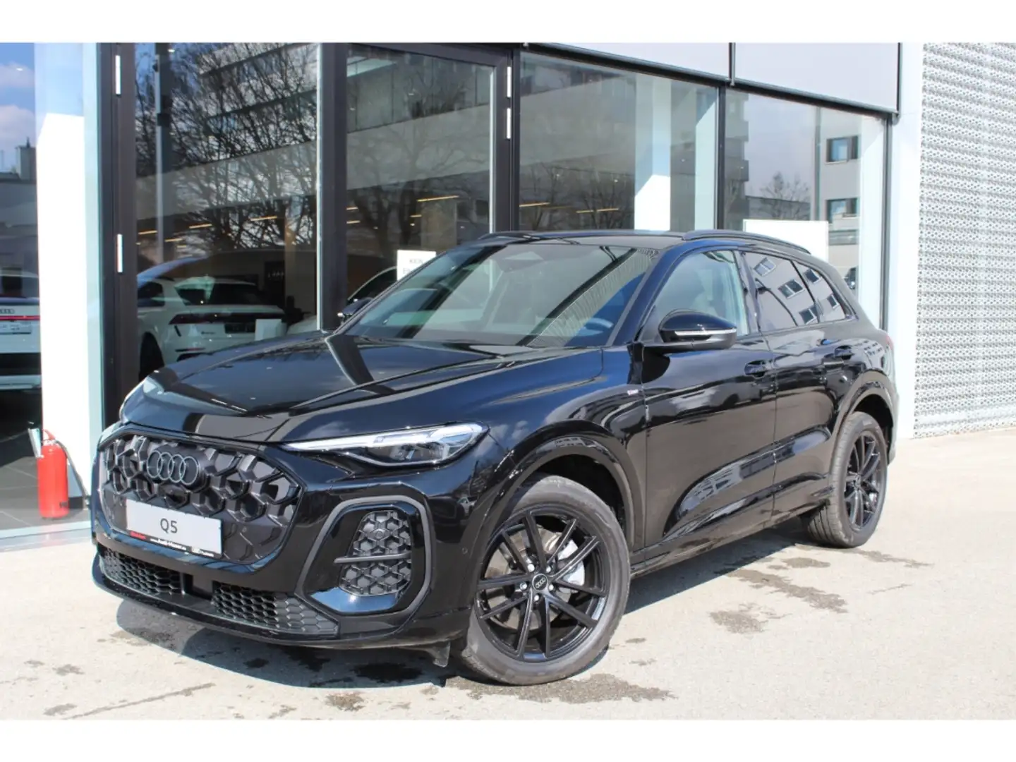 Audi Q5 TFSI 2025 qu. Str. S-Line*Tech+*MTRX*360* Schwarz - 2