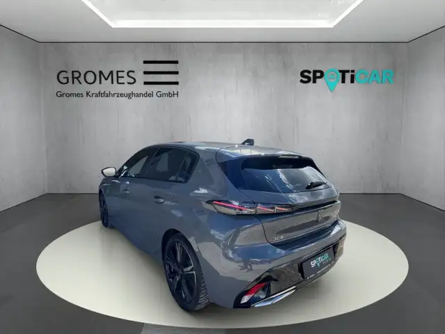 Peugeot 308 view 5