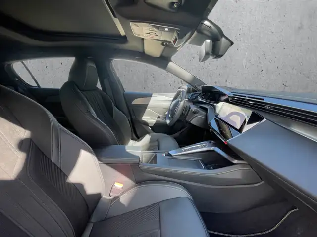 Peugeot 308 view 13