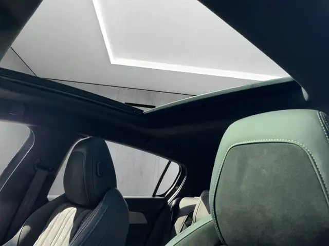 Peugeot 308 view 17
