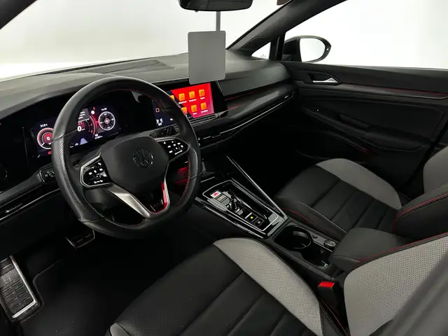 Volkswagen Golf view 8