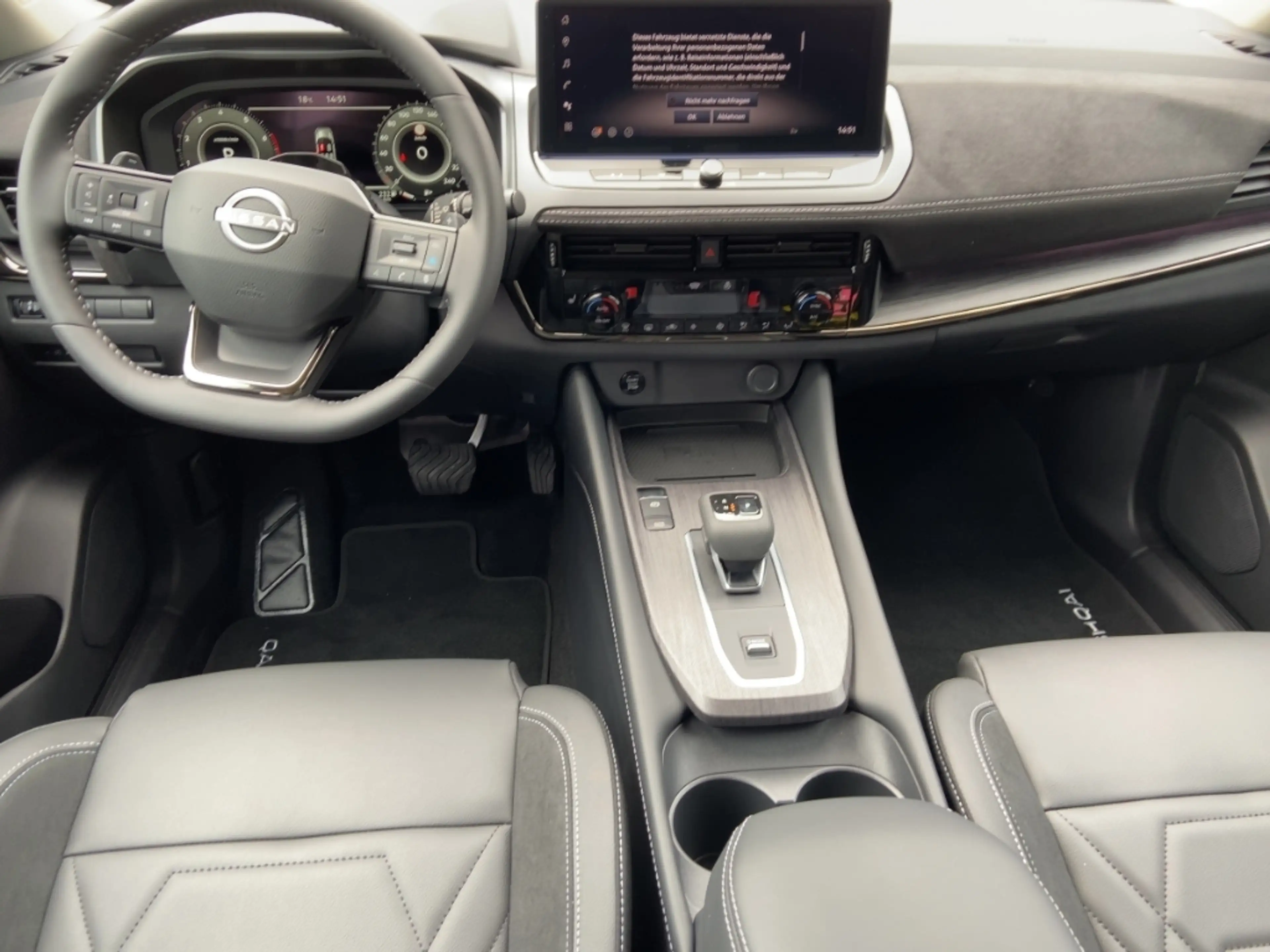 Nissan Qashqai 1.N-DESIGN 158PS Automatik Winter/Bose/PGD/AVM — photo 8