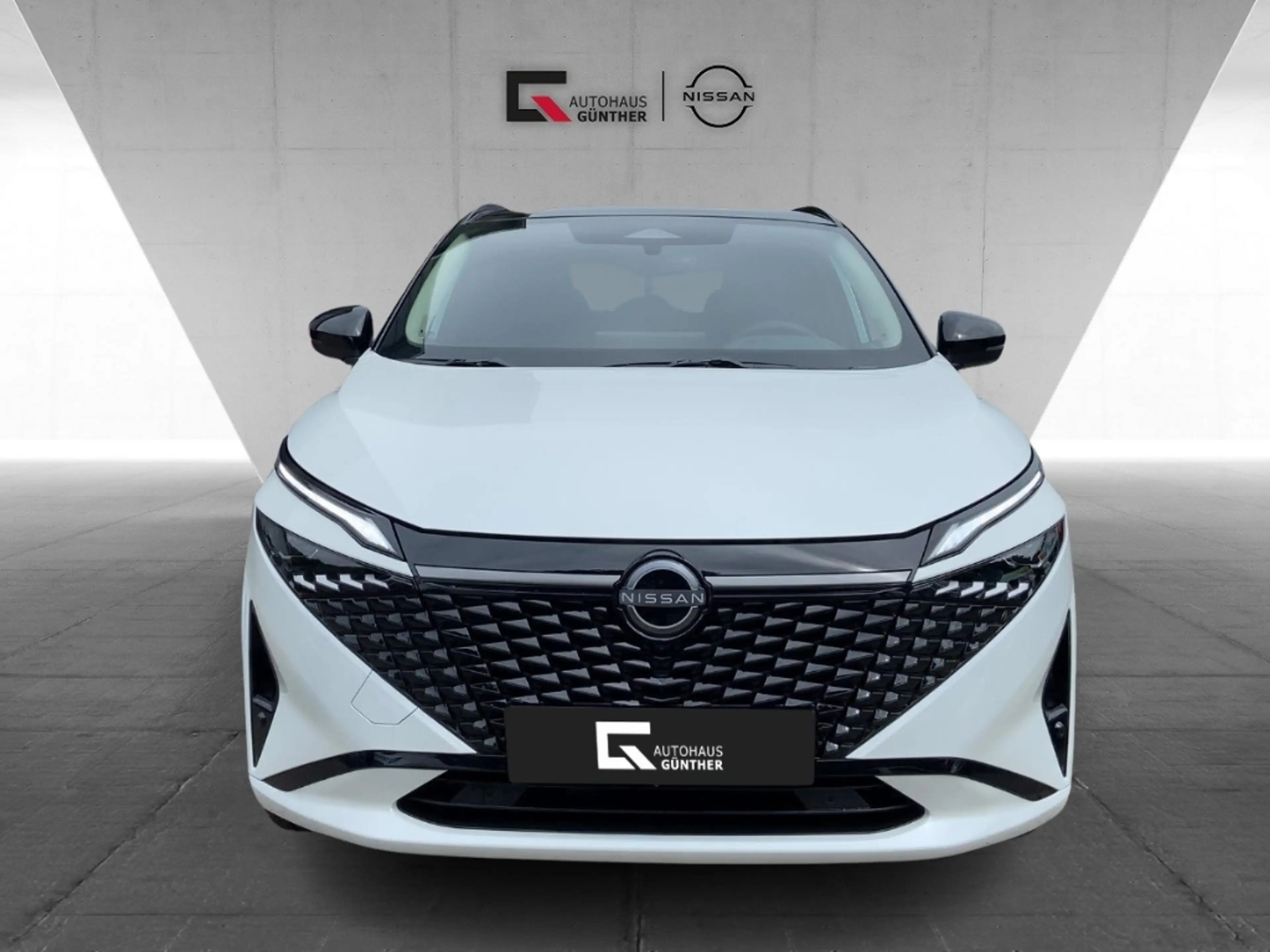 Nissan Qashqai 1.N-DESIGN 158PS Automatik Winter/Bose/PGD/AVM — photo 6