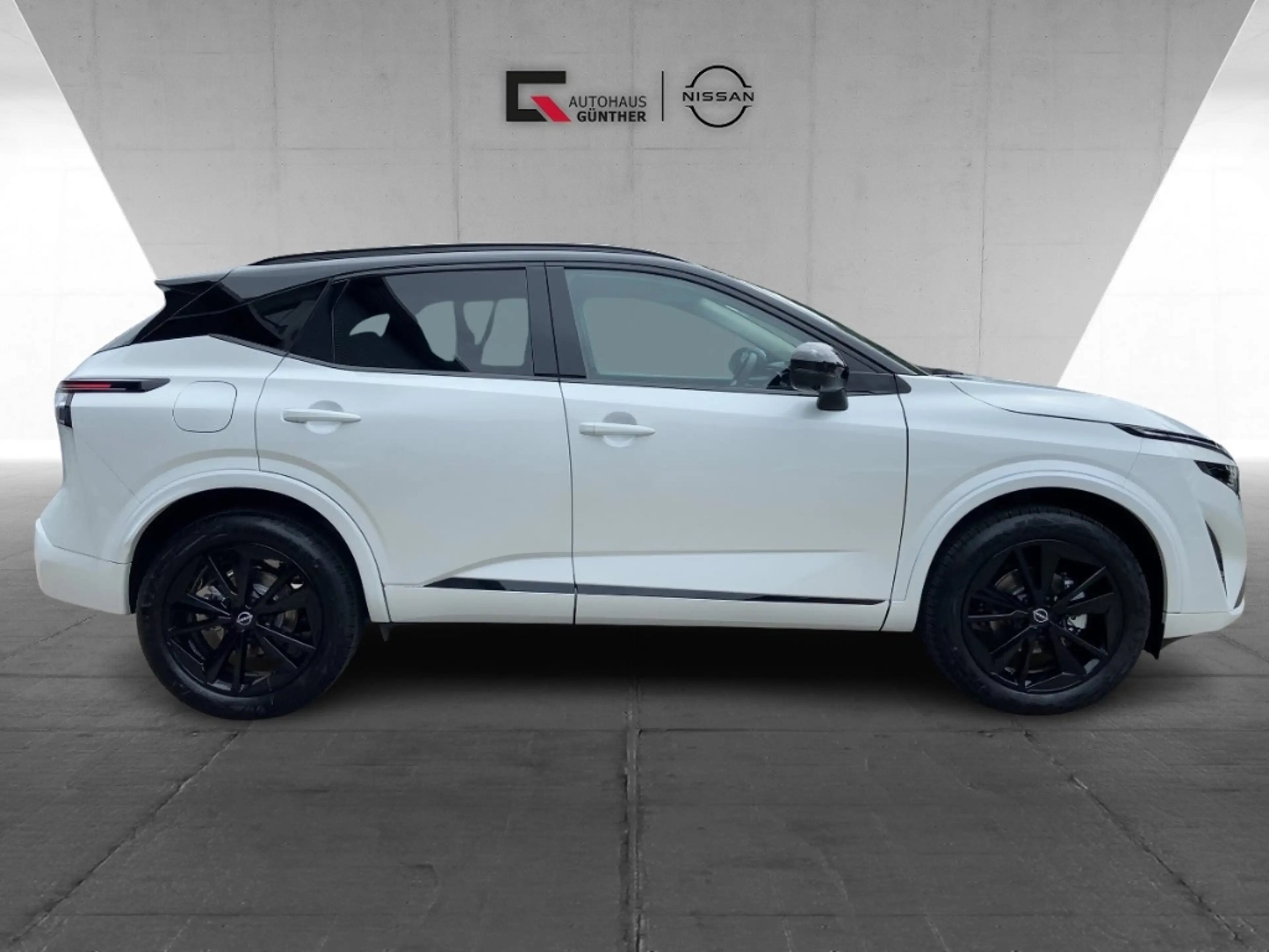 Nissan Qashqai 1.N-DESIGN 158PS Automatik Winter/Bose/PGD/AVM — photo 5