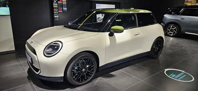 MINI Cooper SE Paul Smith Edition 3-trg. BEV Head-Up