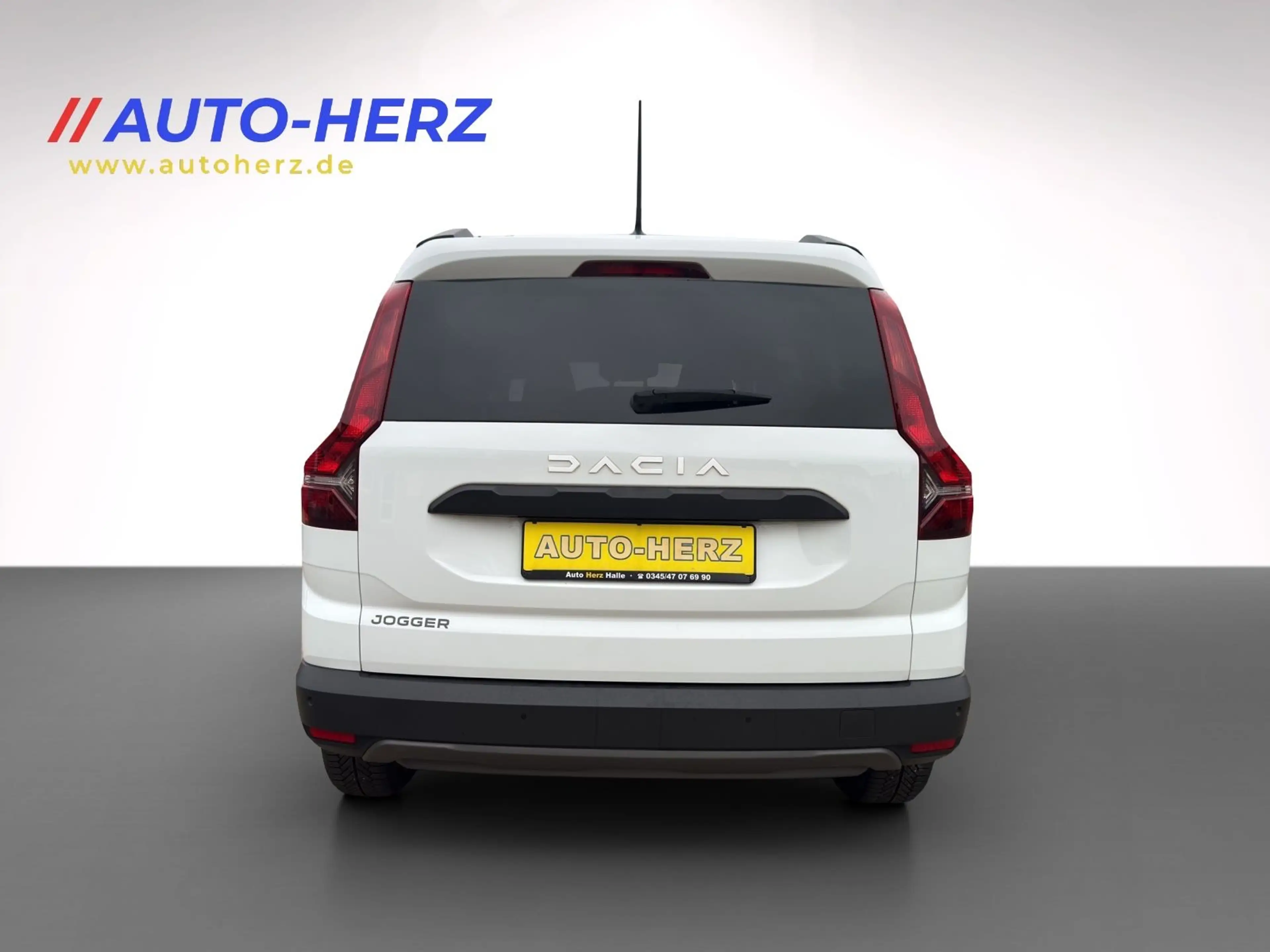 Dacia Jogger Expression Klima+PDC+Navi+Tempomat — photo 12