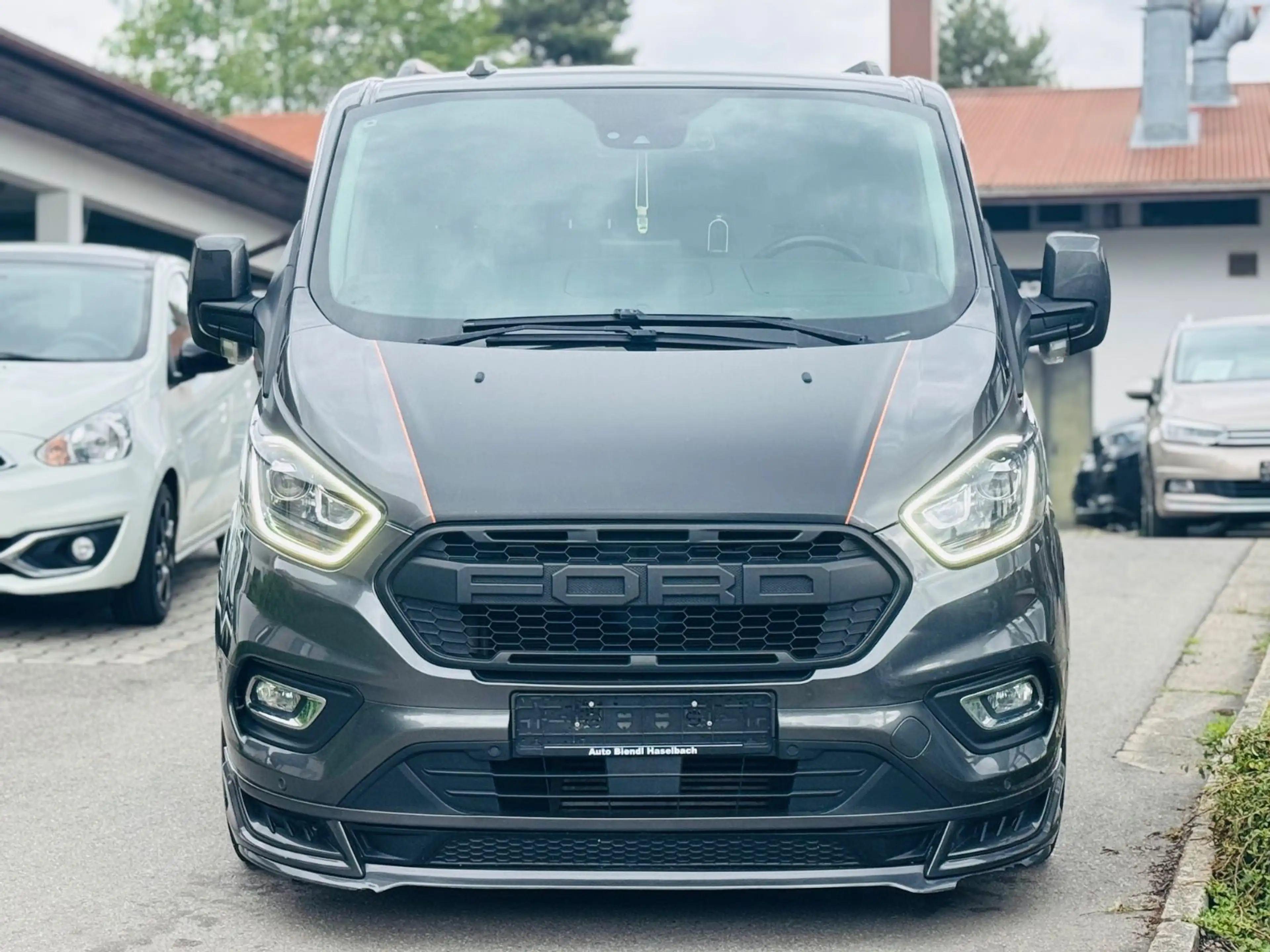 Ford Tourneo Custom Kombi LED DAB 9-Sitze — photo 2