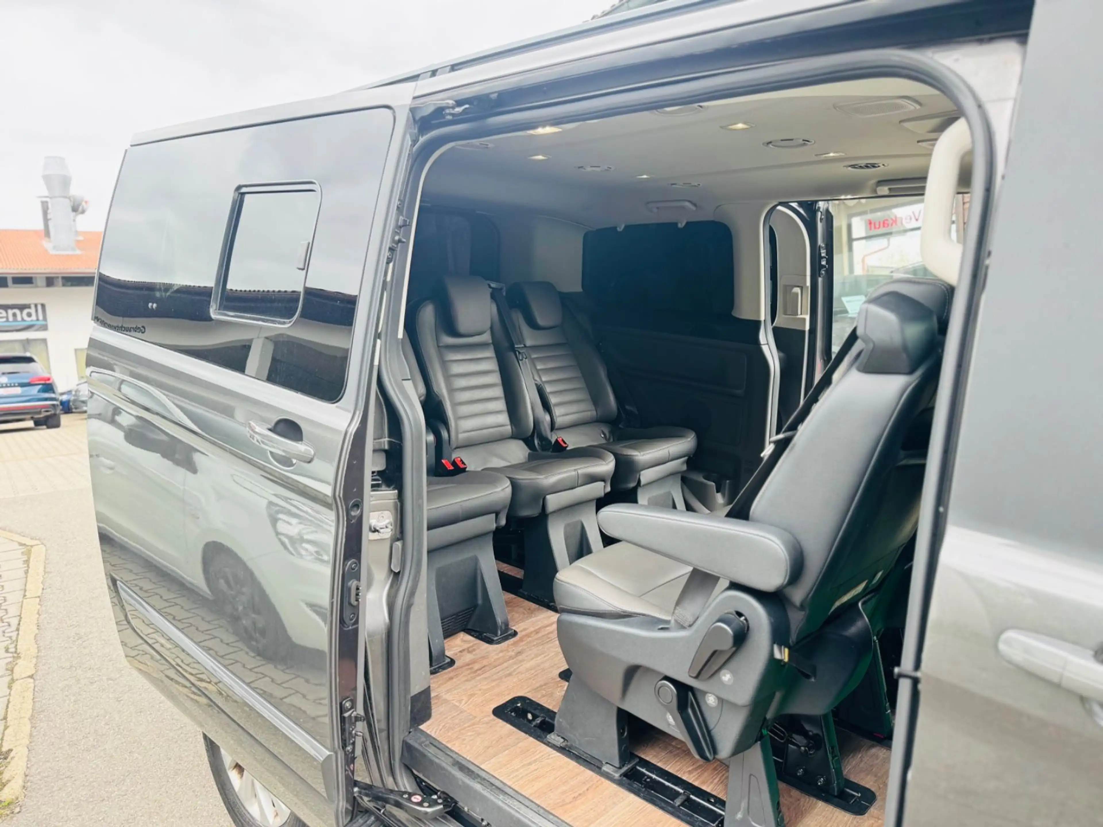 Ford Tourneo Custom Kombi LED DAB 9-Sitze — photo 15