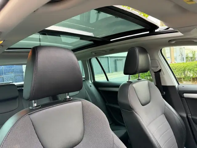 Skoda Octavia view 4