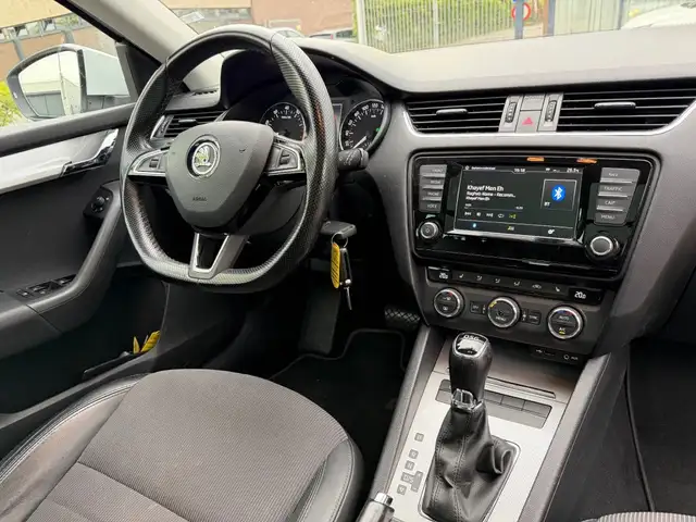 Skoda Octavia view 10