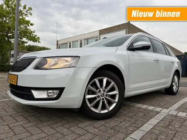 2017 Skoda Octavia in White for sale
