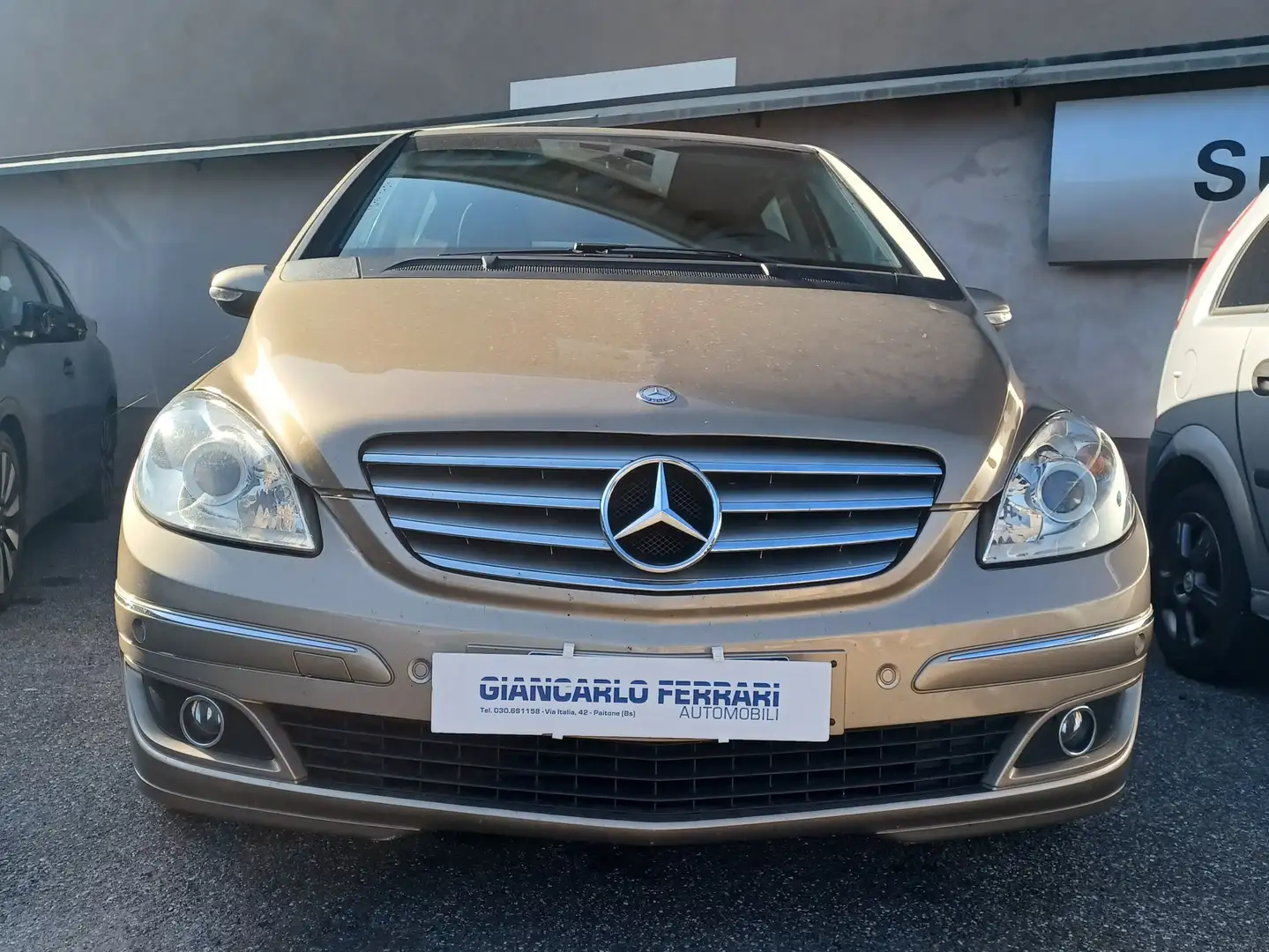 Mercedes-Benz B 180 B 180 cdi Beige - 1