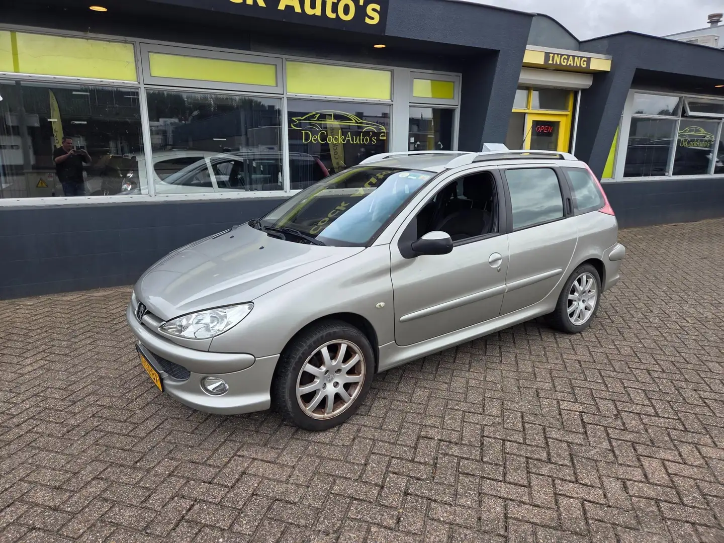 Peugeot 206 SW 1.4 Air-line 3/TREKHAAK Grijs - 2