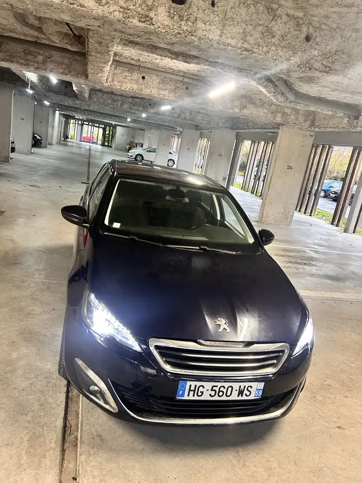 Peugeot 308 1.6 BlueHDi 120ch S\u0026S BVM6 FÃ©line