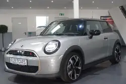 Mini Cooper S Favoured Trim | PANORAMA | LEDER | 18"